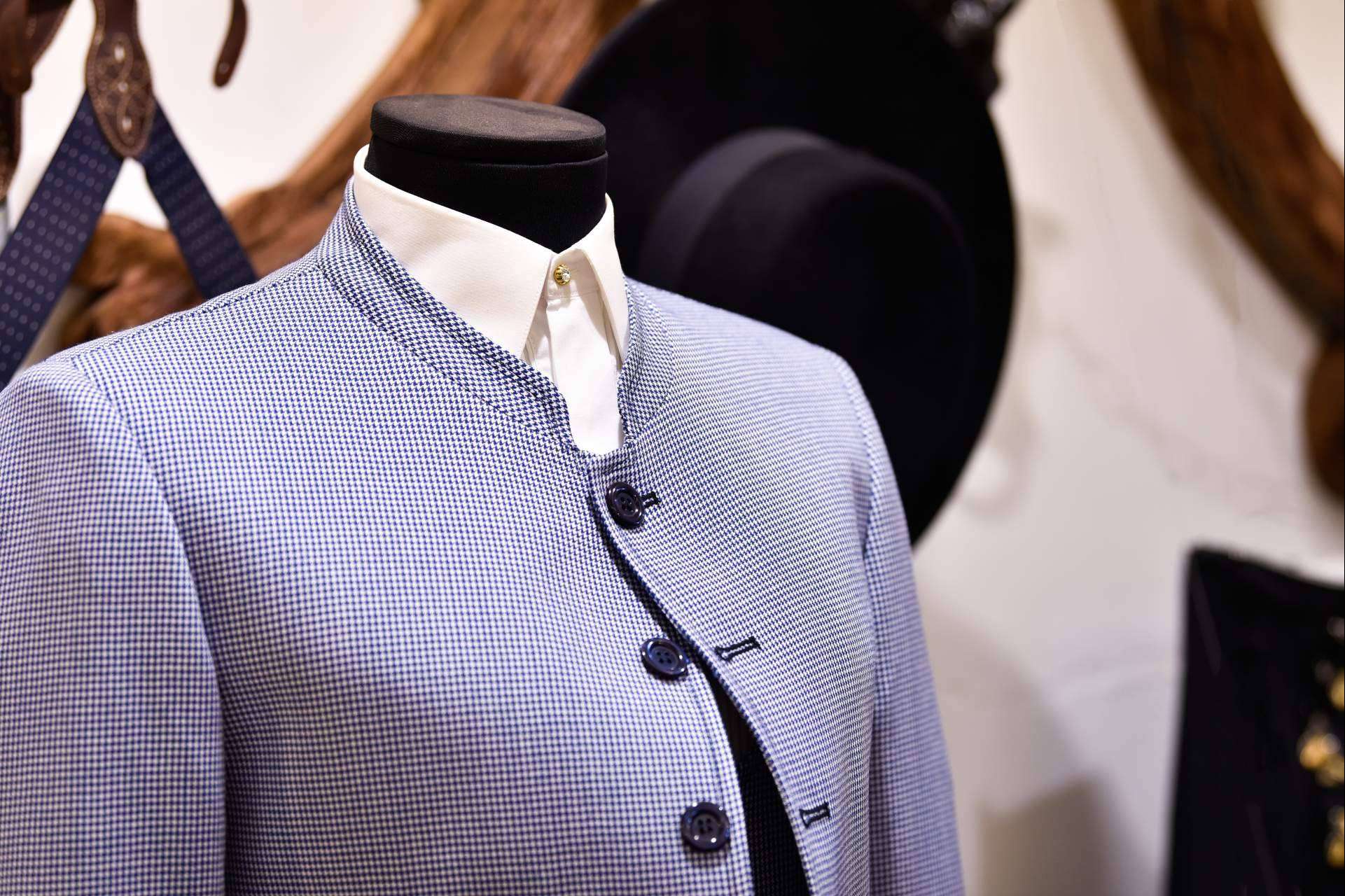 El traje de corto preferido por los campeones de Doma Vaquera