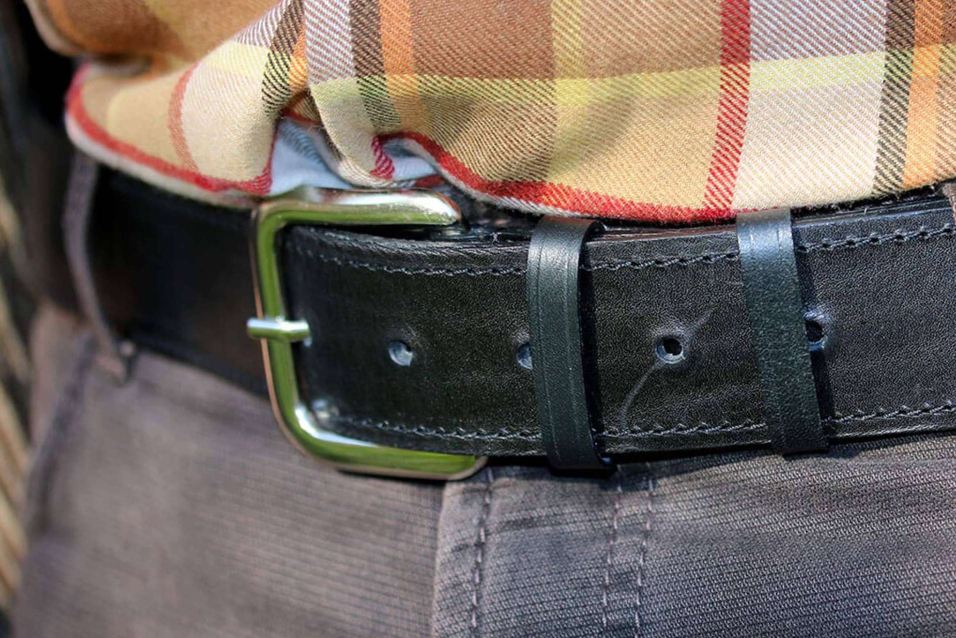 Cinturón GPS para la fusión de moda y tecnología perfecta