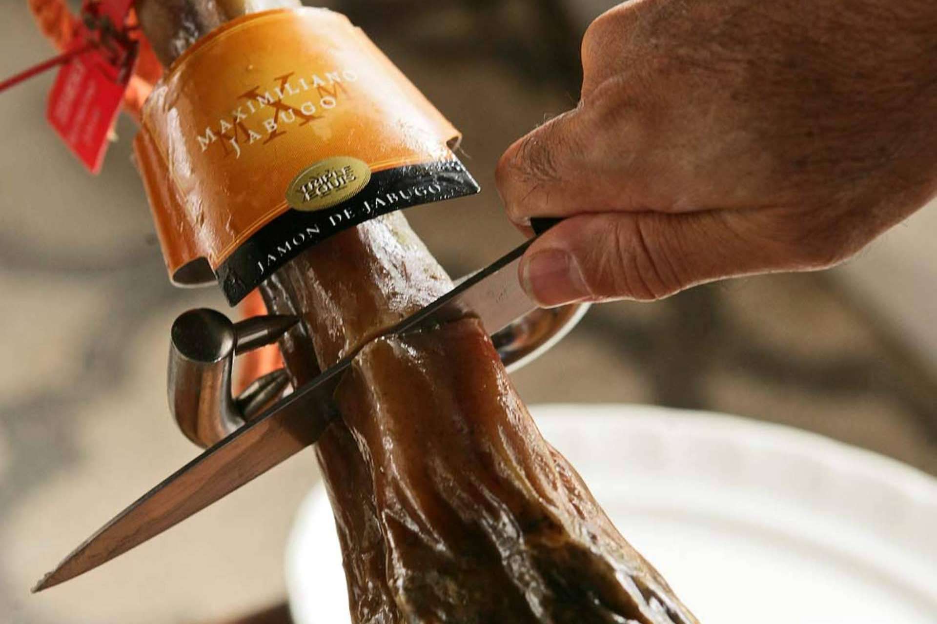 ¿Cómo se corta una paleta de jamón?, por Maximiliano Jabugo