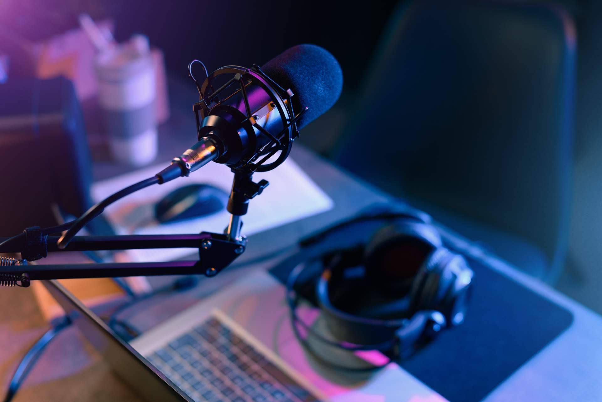 'Biengastando', el pódcast de educación financiera de Roams con Iván Patxi a los mandos