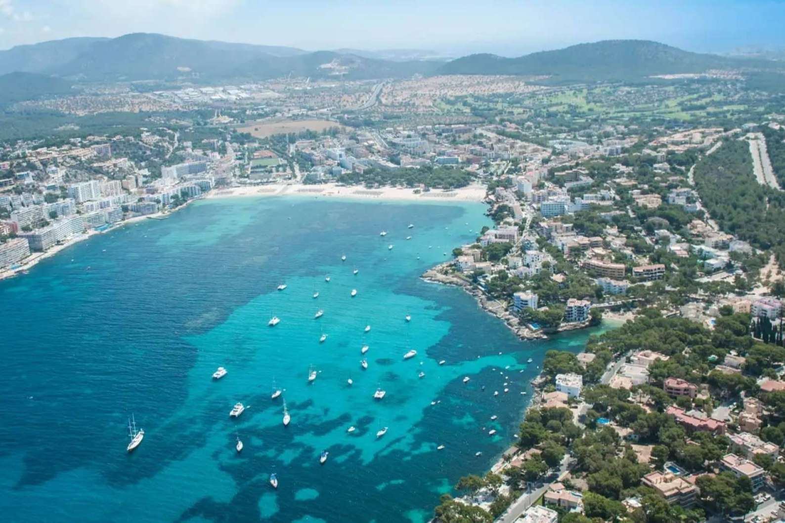 Los municipios de la AMT Sol y Playa multiplican por 6 sus residentes a lo largo de este verano