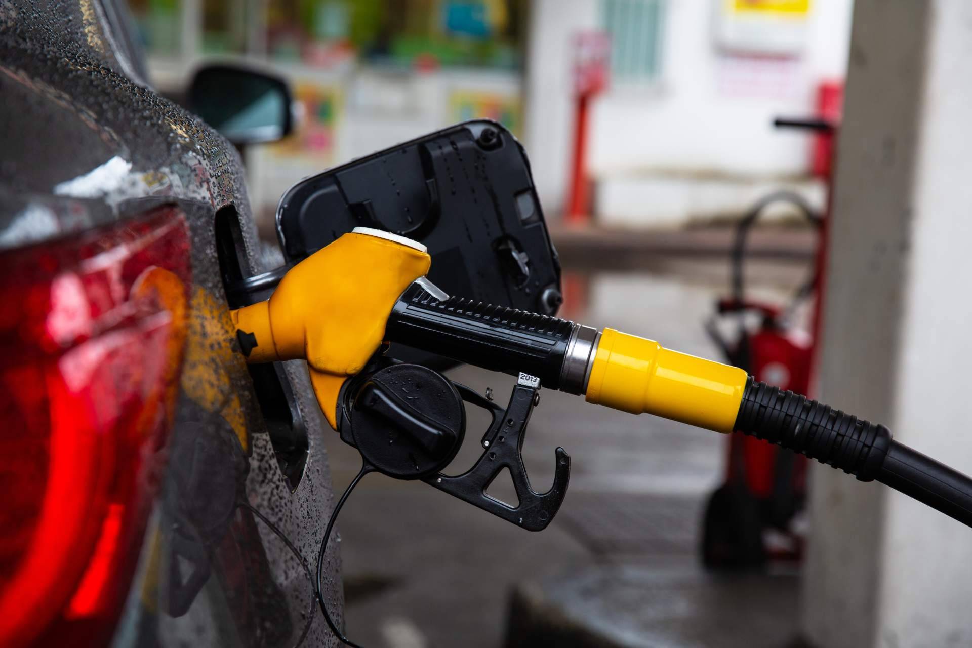 ¿Dónde encontrar servicios de suministro combustibles? Grupo Sholuciona