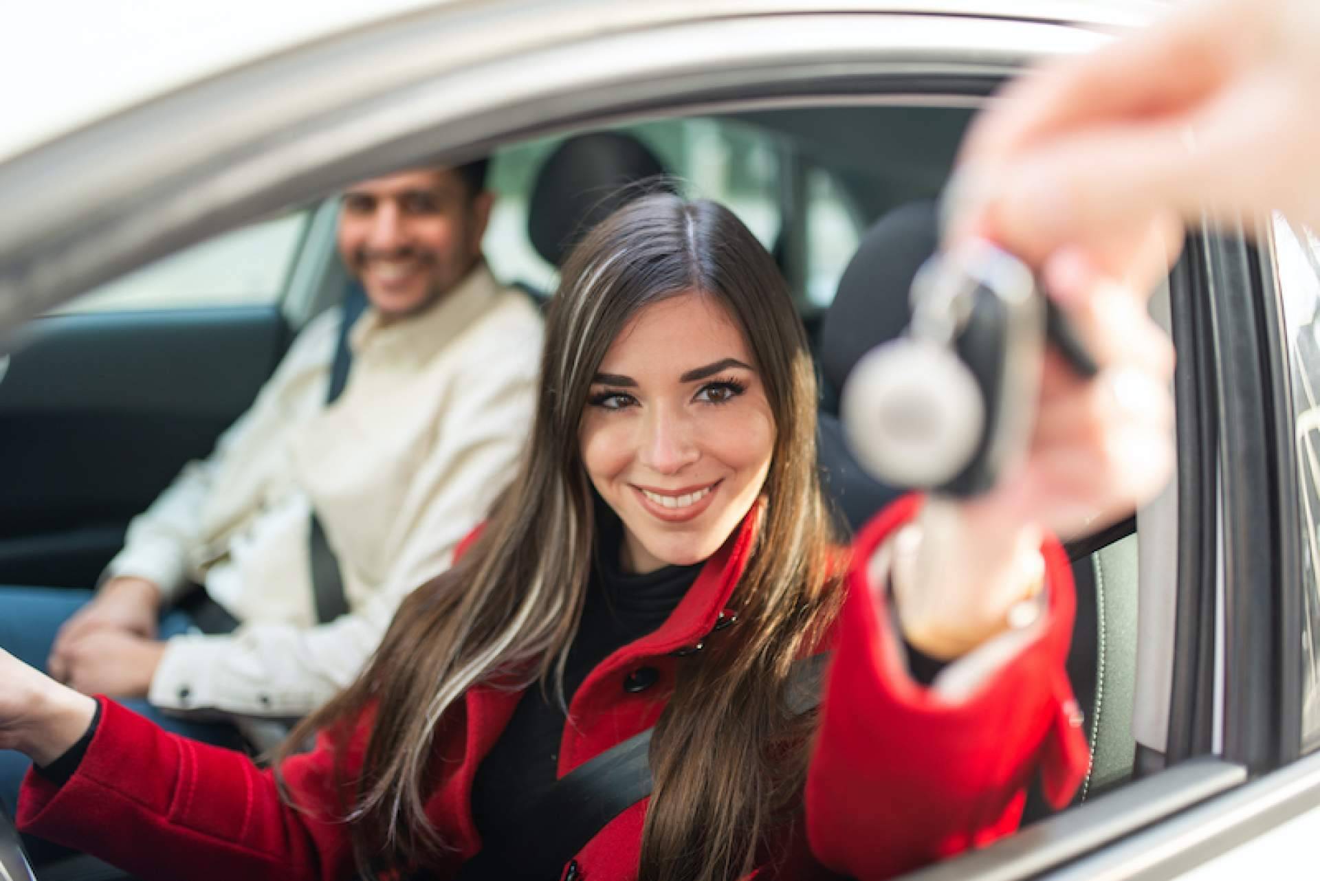 ¿Cómo funciona el servicio de renting coches de Smile Rent Europa?