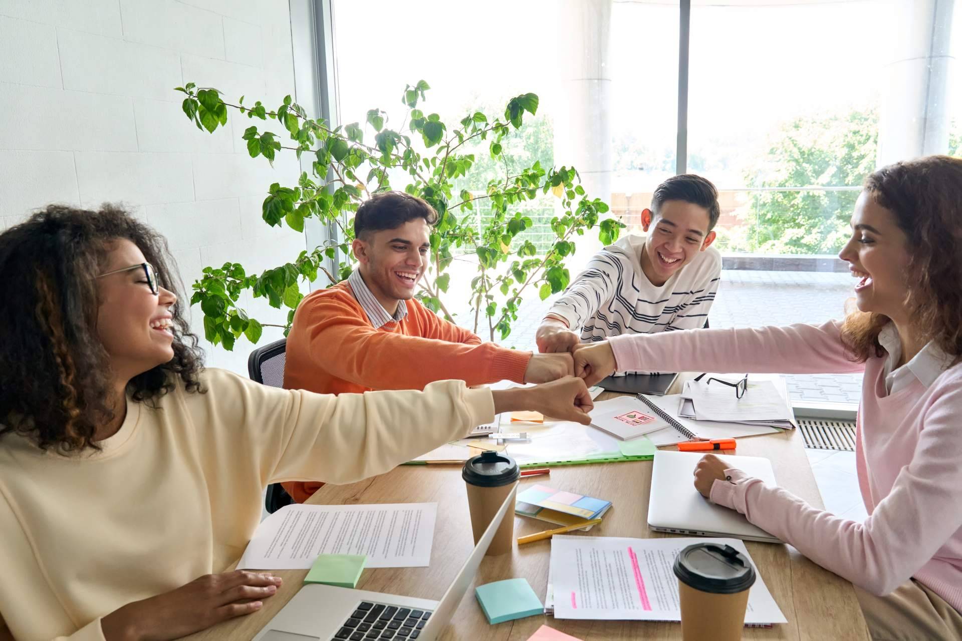 ¿Cuáles son las motivaciones para emprender un negocio y cómo puede ayudar AEI Business School a hacerlo realidad?