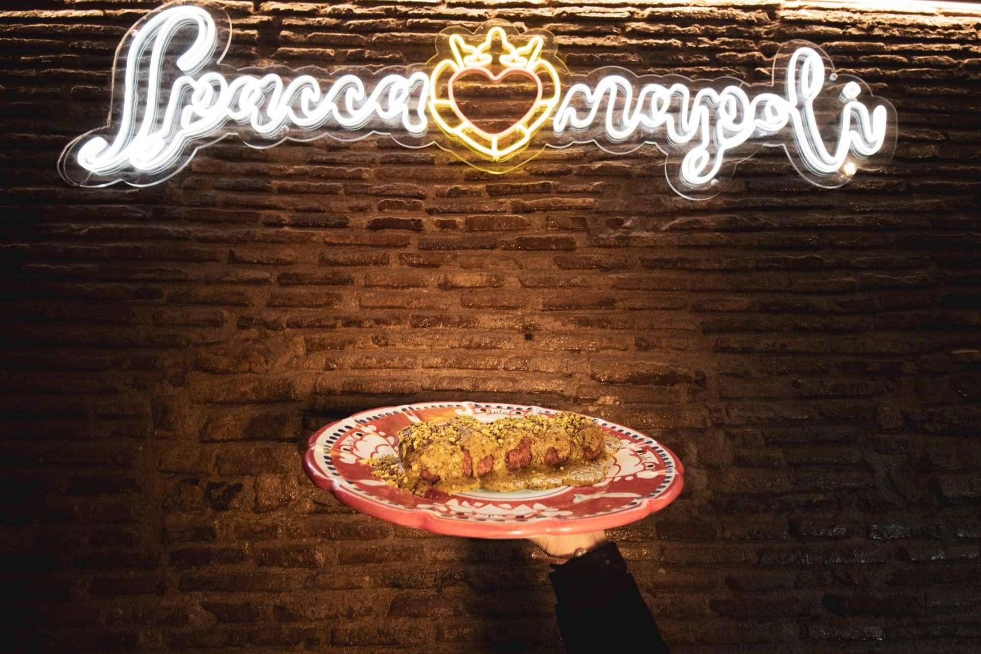 Productos y gastronomía de Nápoles en el centro de Barcelona, Spaccanapoli Barcelona