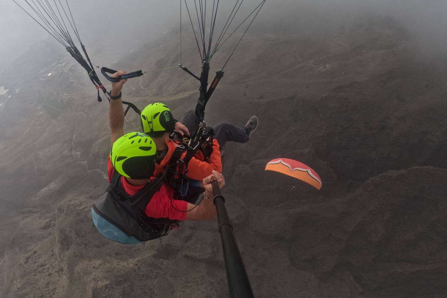 Tocar el cielo de Tenerife con la máxima seguridad, con Tenerfly