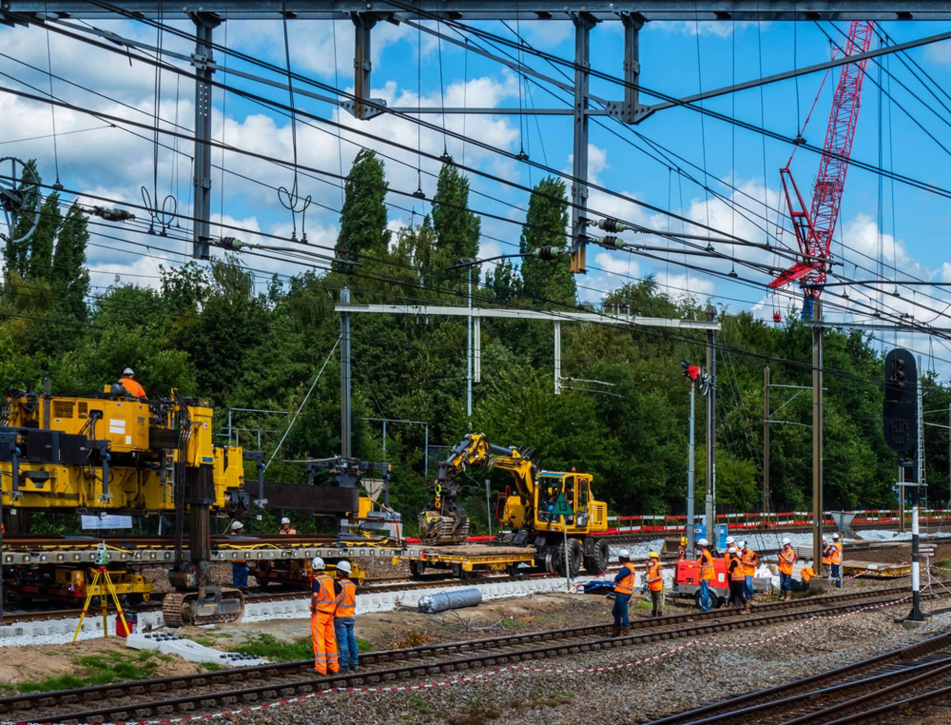 Iniciativas Empresariales; formación online de vanguardia para el sector ferroviario