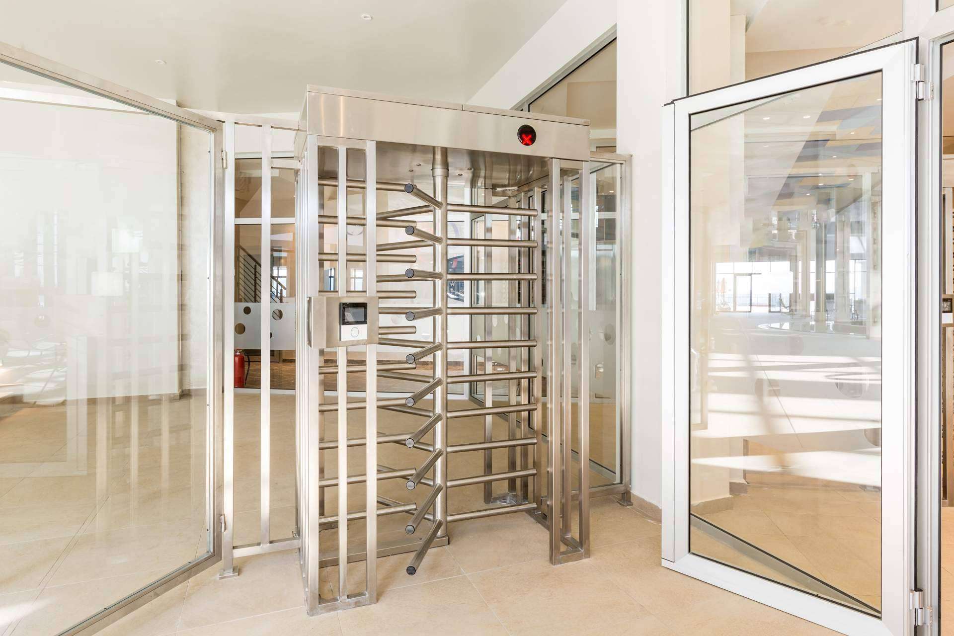 Los sistemas de control de seguridad de ASSA ABLOY siguen creciendo en el mercado