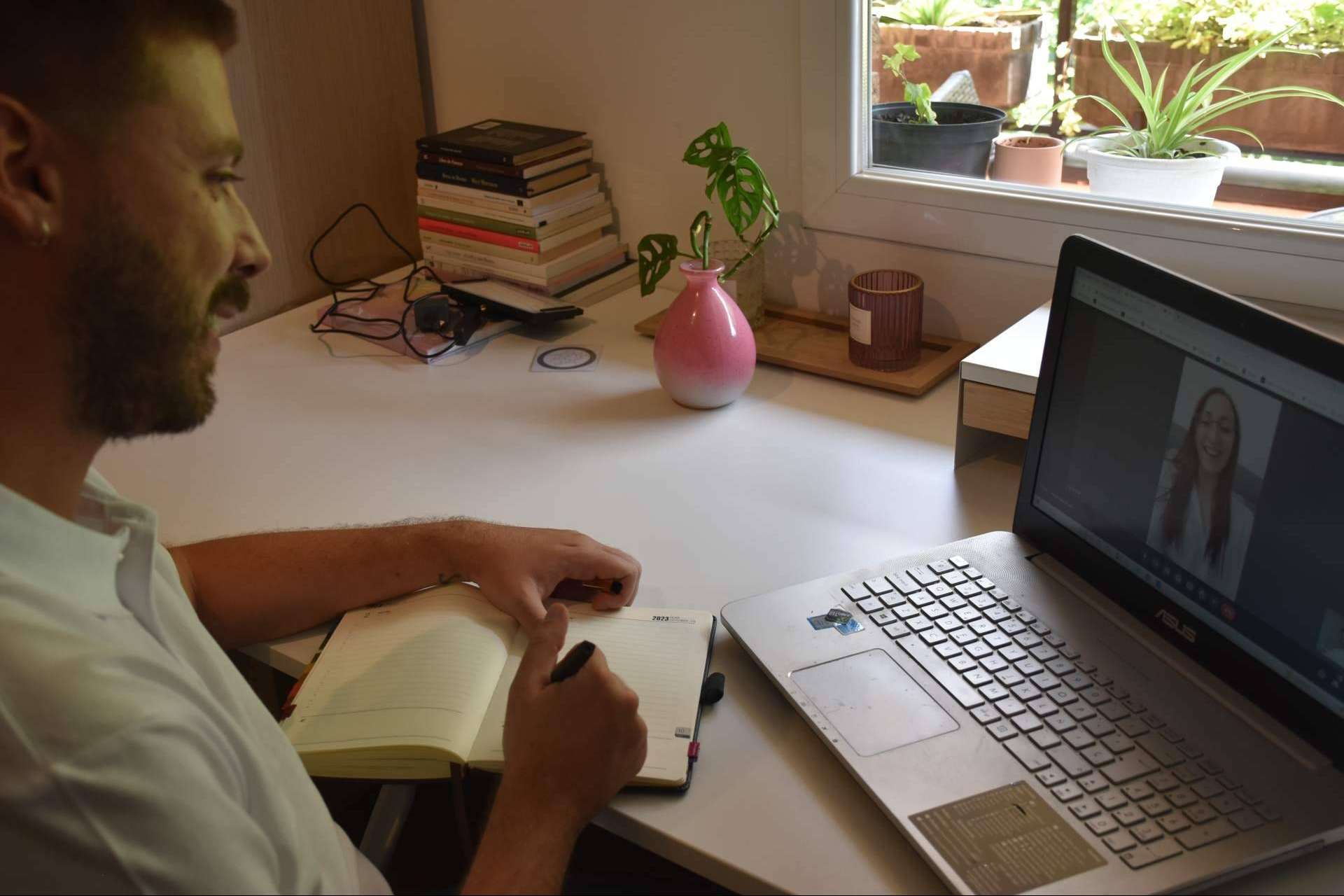 ¿Qué se puede tratar en terapia online?