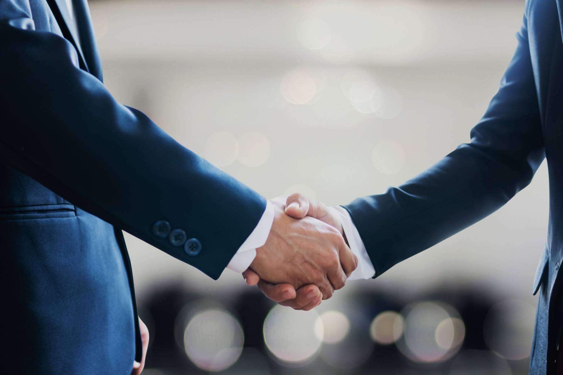 Alcanzar el ahorro energético empresarial de la mano de Atlántica Energía