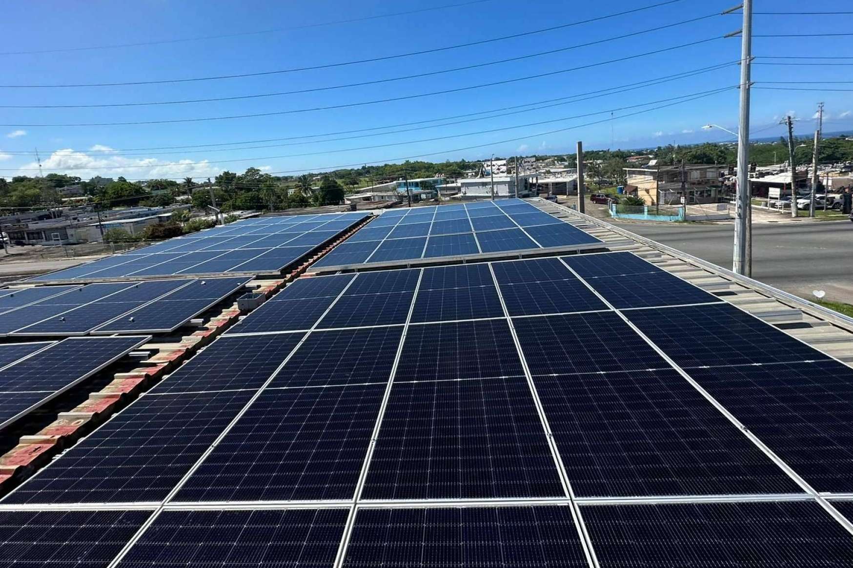 reSOLient y su proyecto solar en las gasolineras Puma y Texaco