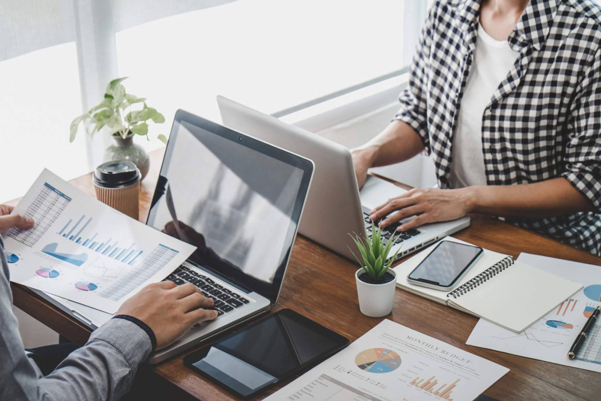 EEP iGroup y la excelencia garantizada con su Máster en Marketing Digital y Comunicación Estratégica