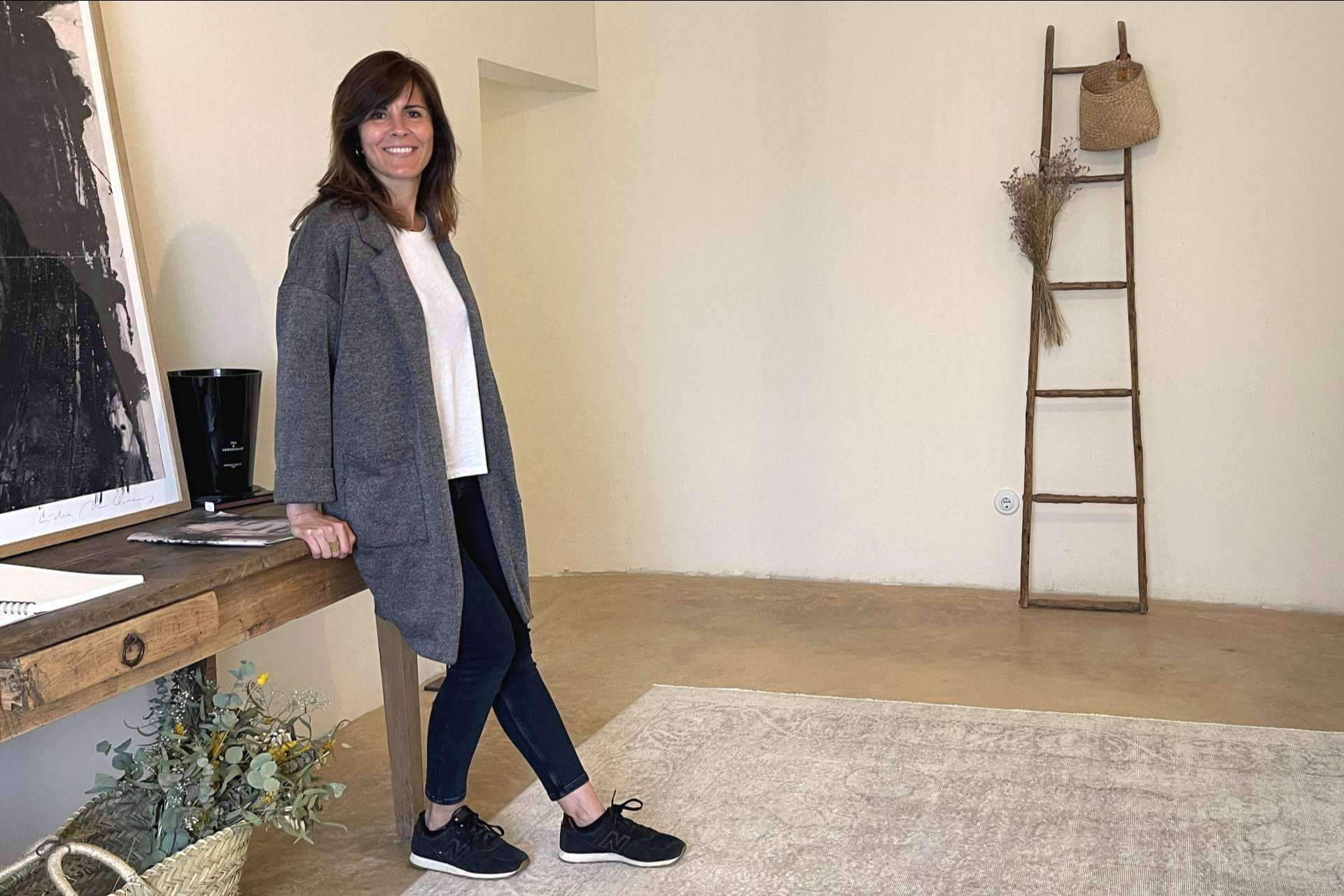 La fundadora & directora creativa de INDAStudio, Isa Rodríguez, concede esta entrevista