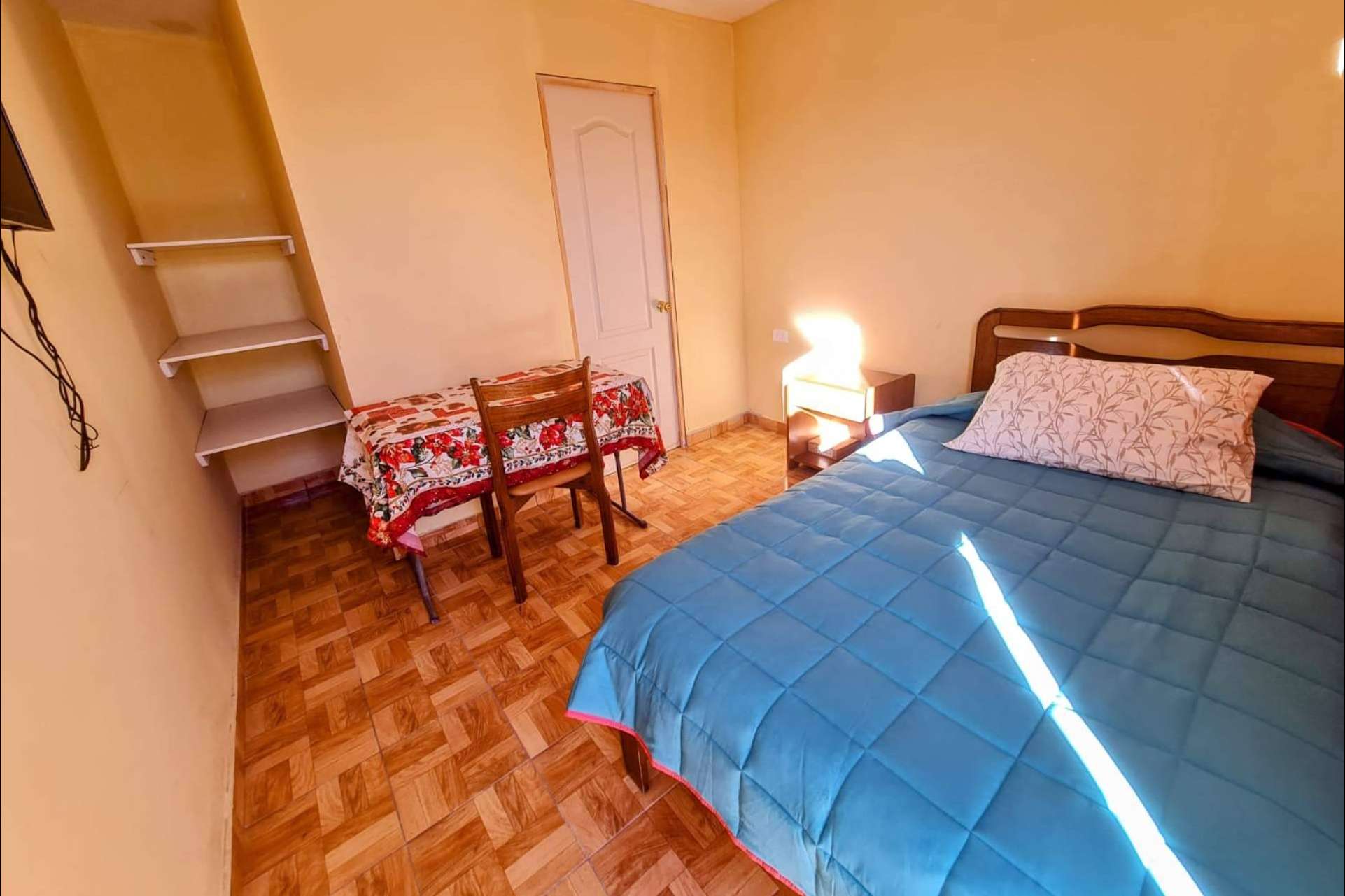 Hospedarse en Residencial Baquedano; tranquilidad en un pueblo con mucha riqueza cultural