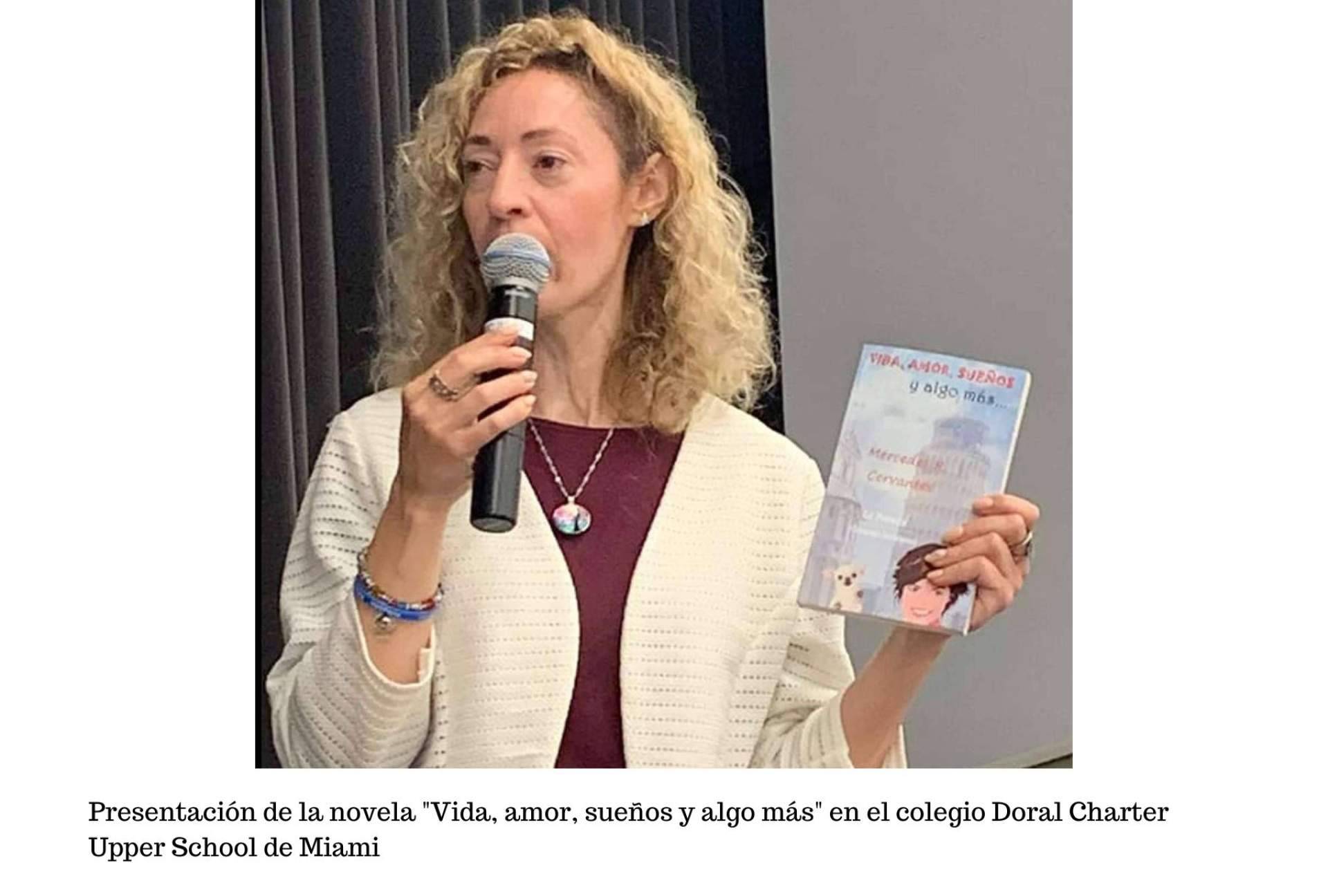 La variada trayectoria de Mercedes R. Cervantes en el mundo del copywriting y la escritura