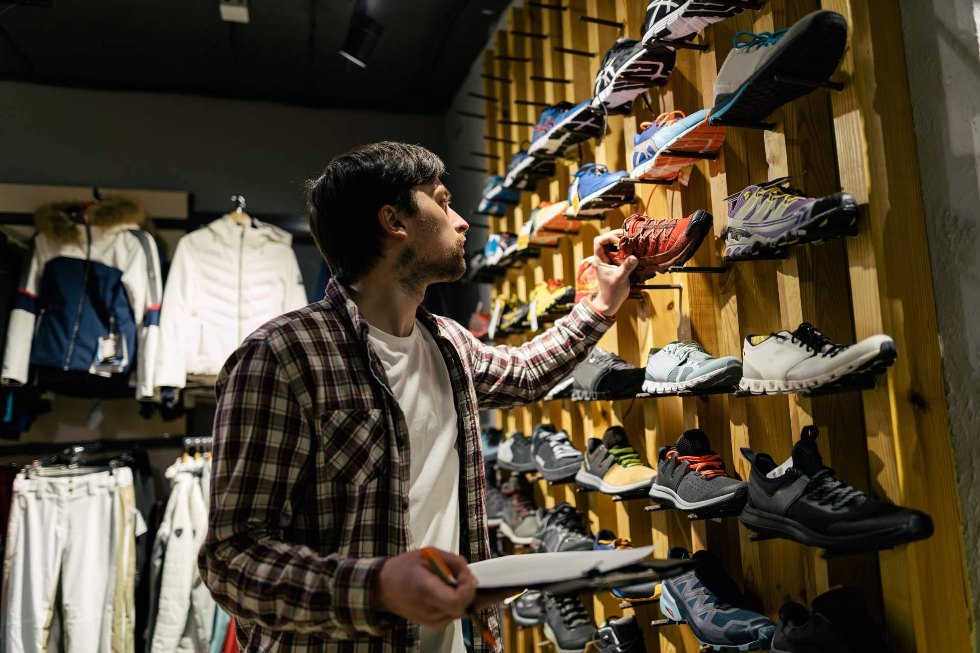 Montaje de tiendas multimarca con 1Best Outlet