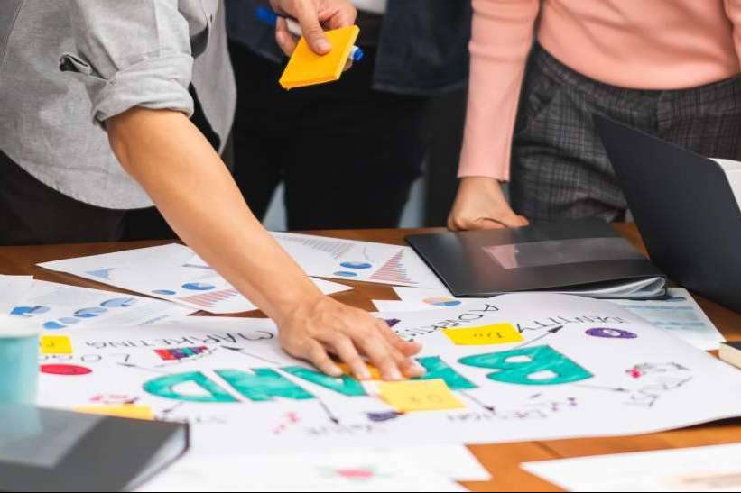 ¿Dónde encontrar especialistas en branding y newsletter? Khumbu