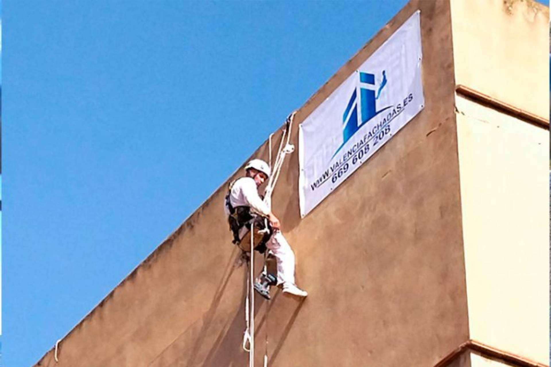 ¿Por qué es tan importante contar con profesionales para los trabajos verticales en altura?
