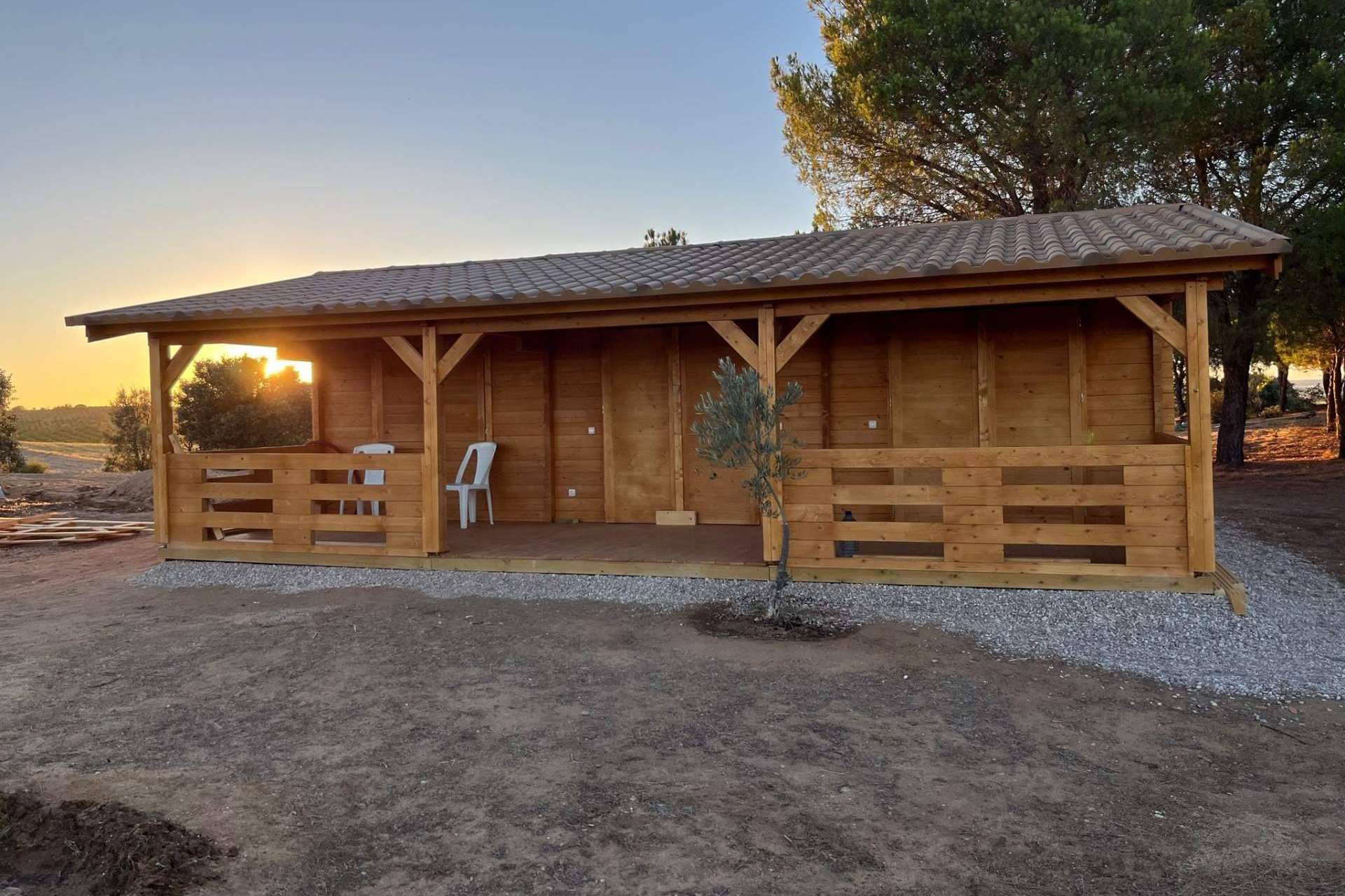 Casas de Madera Bálticas asegura la calidad de la madera en la producción de casas para todo tipo de terreno