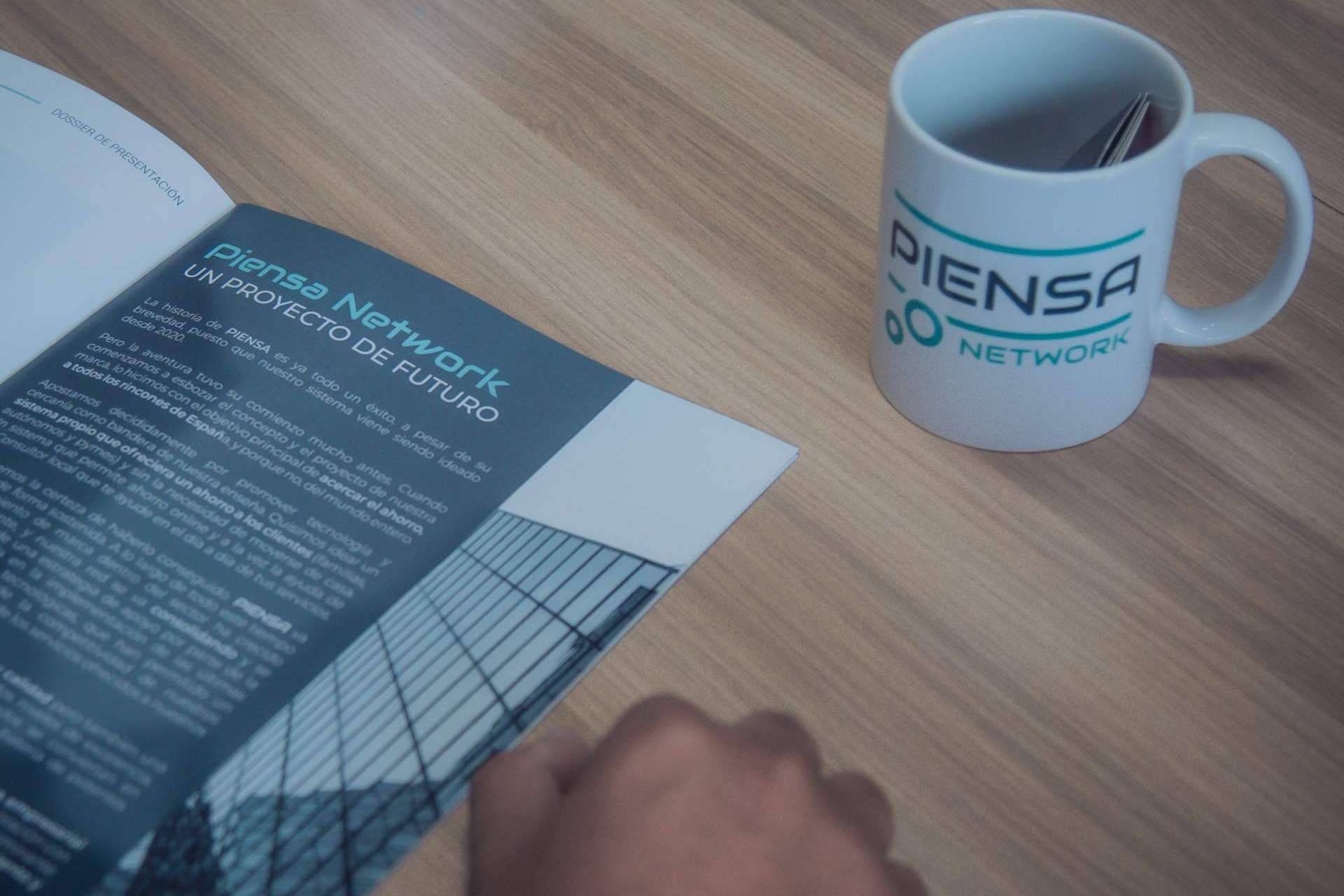 Contratar todo tipo de servicios para el día a día con Piensa Network
