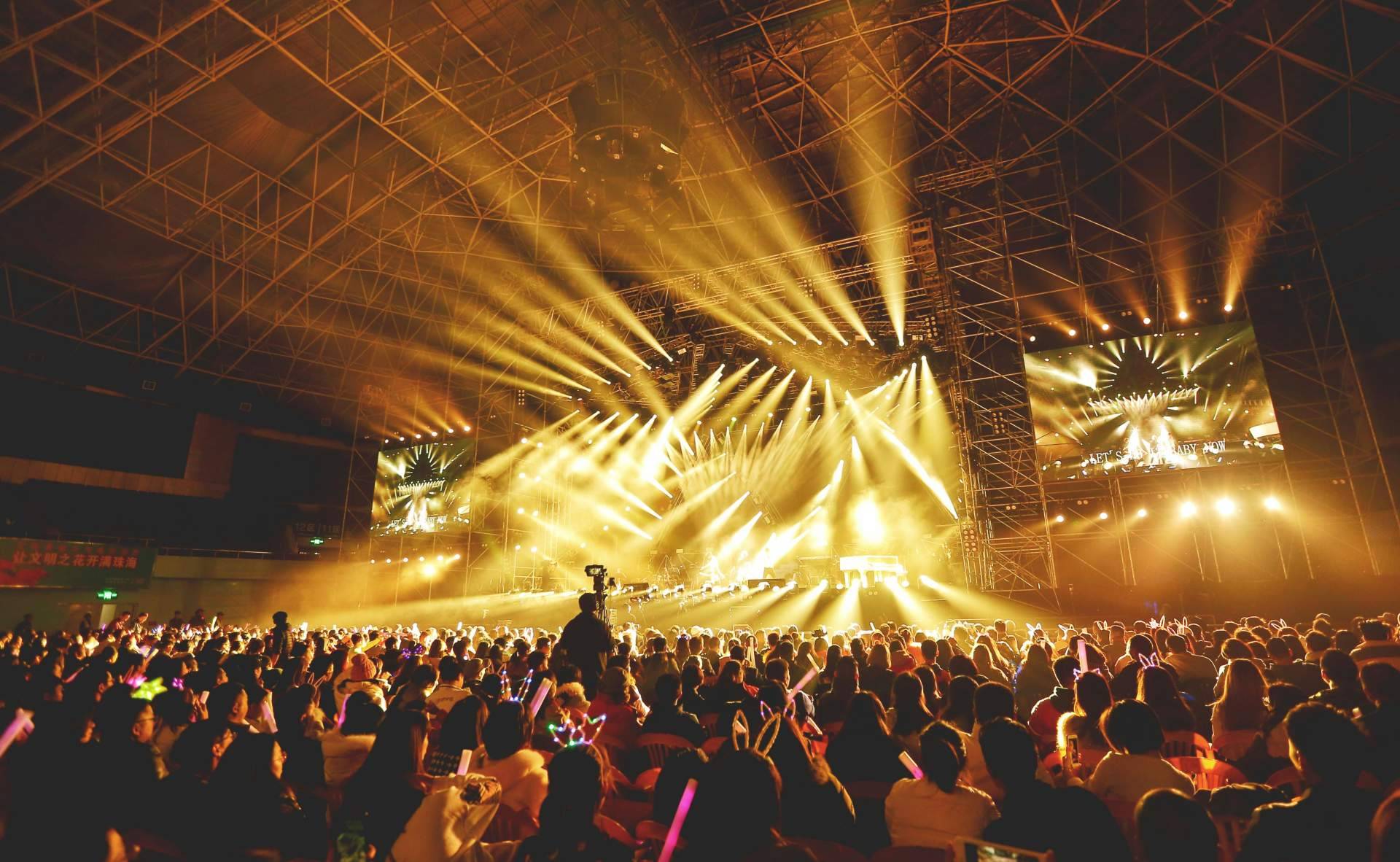 EUNO Comercial Displays; elevando la experiencia visual en una diversidad de eventos y sectores industriales