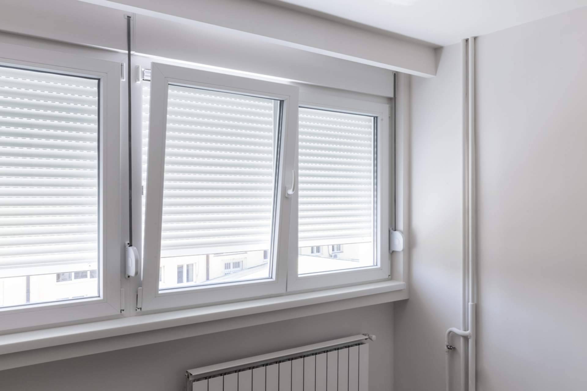 Distribución de ventanas Kömmerling en Madrid con Alulosa