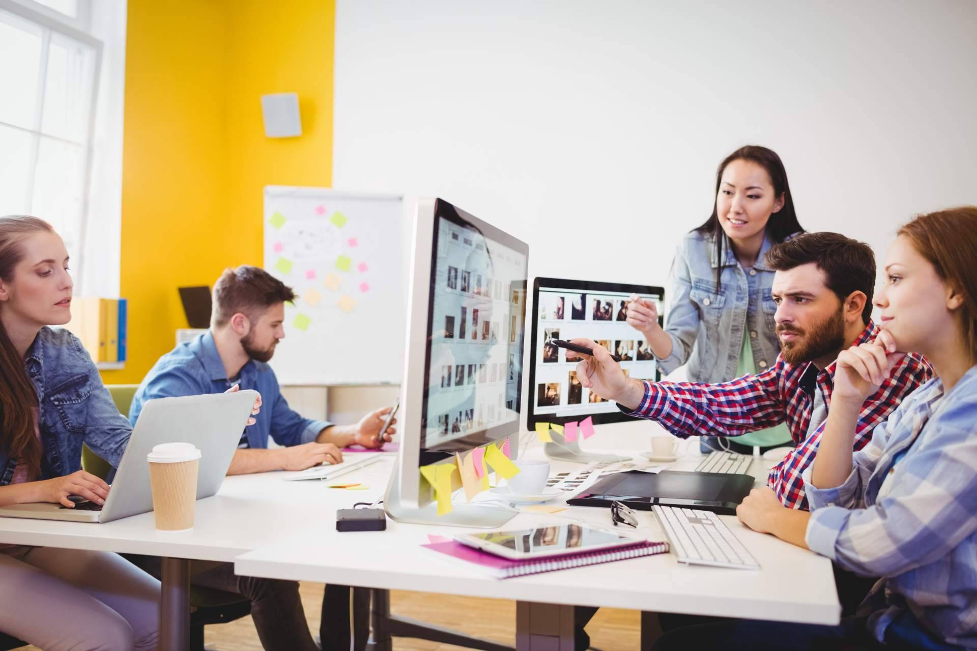 La agencia creativa Viernes aporta estrategia e innovación en marketing, comunicación y publicidad