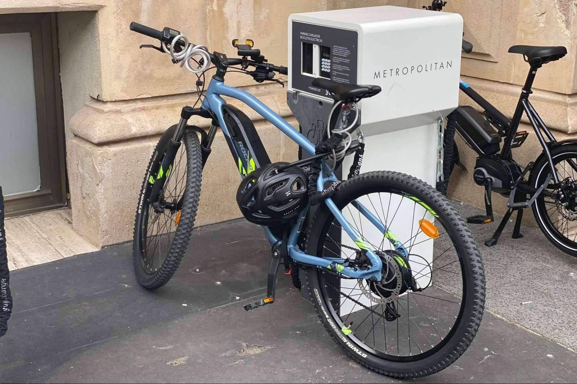 Impulsar la movilidad sostenible con parkings de bicicletas en Barcelona