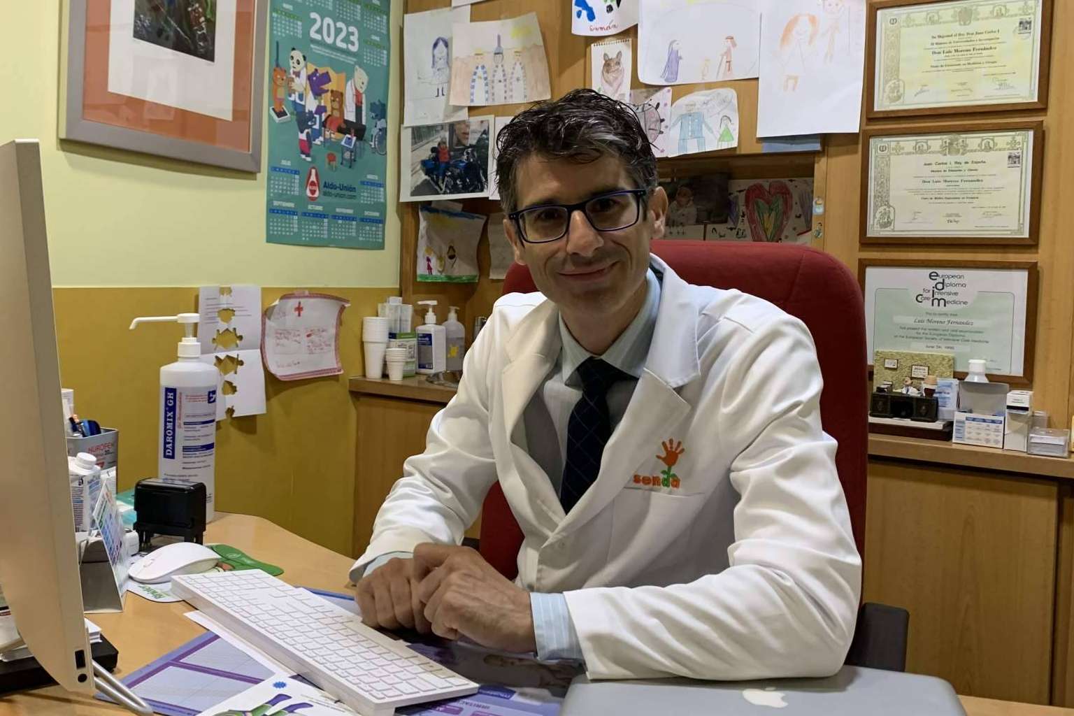 Consultas y cirugías urológicas pediátricas con el Dr. Daniel Cabezalí
