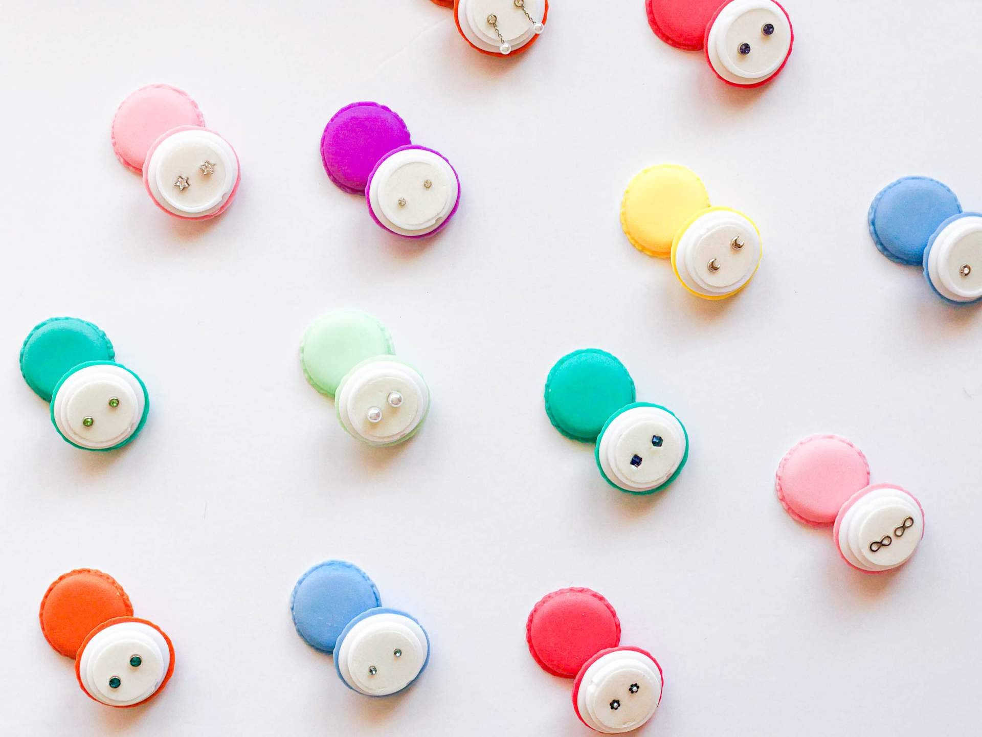BCLabs; piezas de joyería hipoalergénica en envases originales que son ideales para regalar