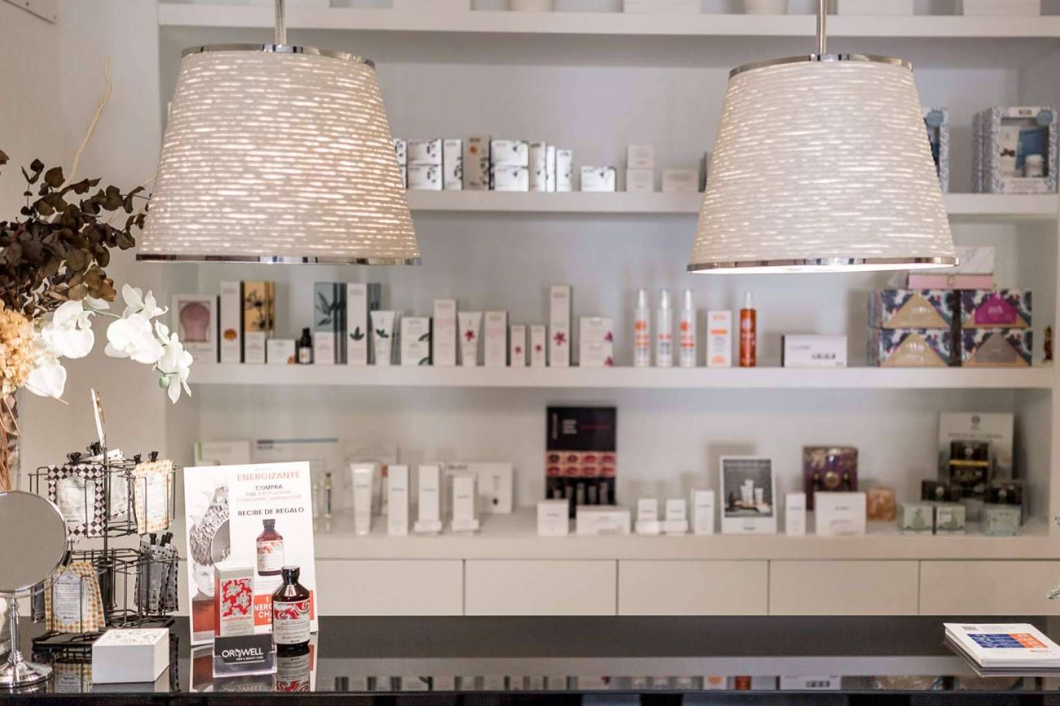 ¿Cómo crear una carta de servicios para un centro de estética que venda y diferencie?, con Beauty Ads