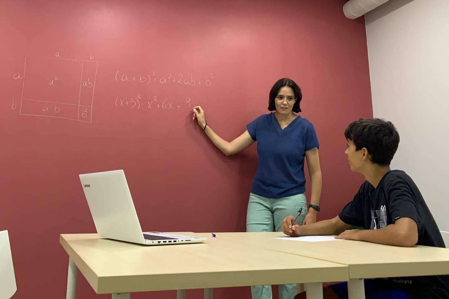 Clases de refuerzo a medida para todos los niveles académicos con Matiks