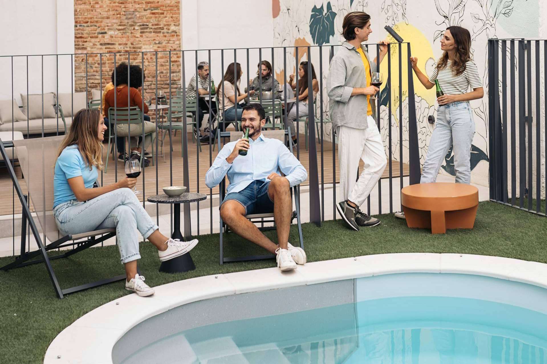 Un buen coliving en Madrid para jóvenes profesionales es Urban Campus