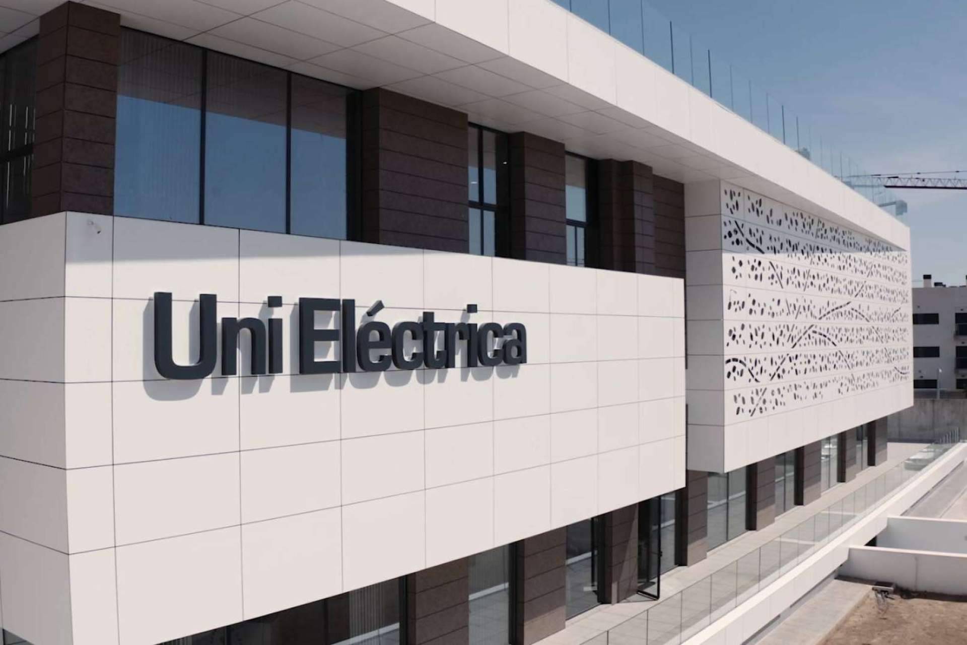 Unieléctrica consigue superar los 1.000 colaboradores oficiales a nivel nacional