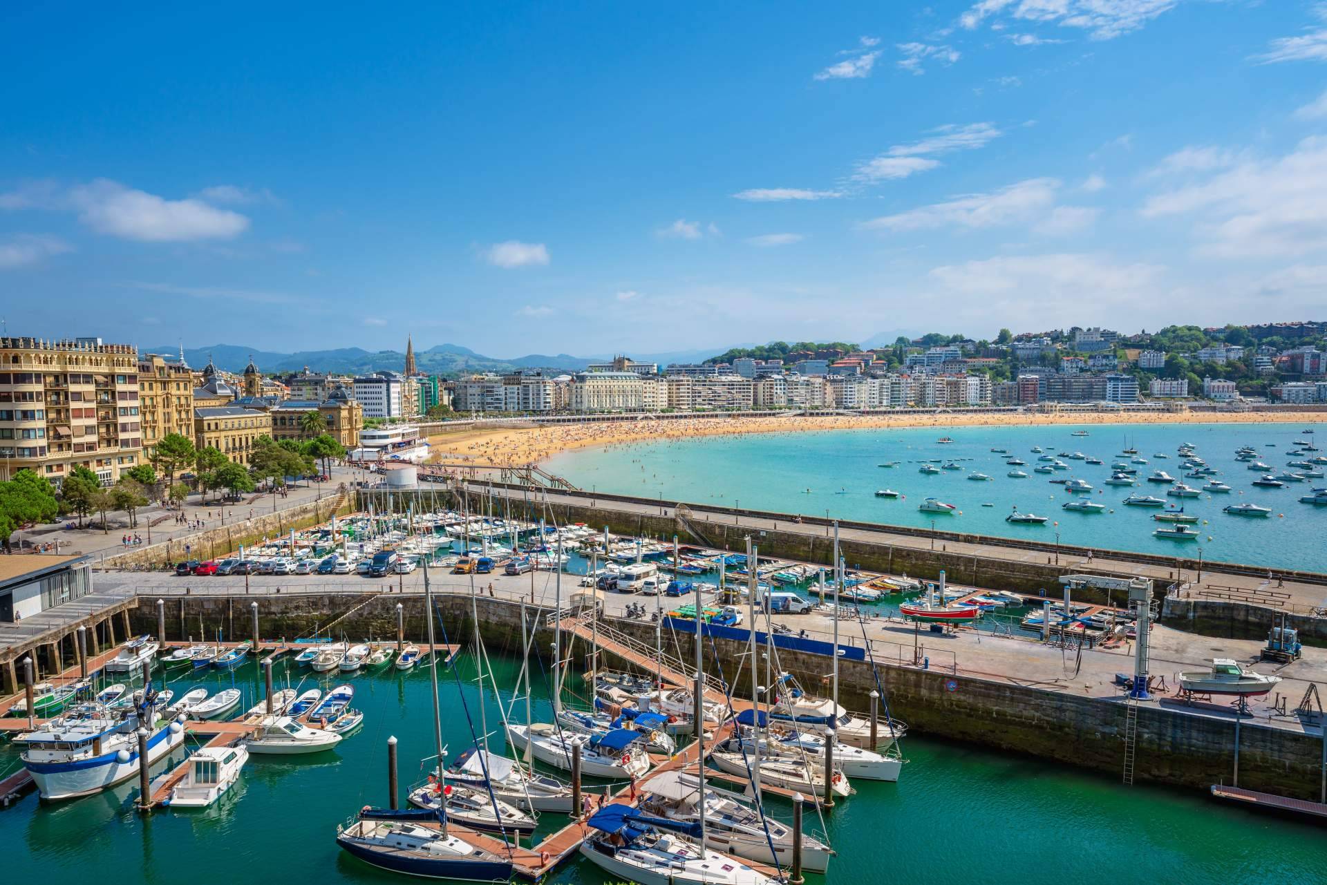 Escapada a San Sebastián y vuelta al hogar con los pasteles vascos de Pastelería Oiartzun