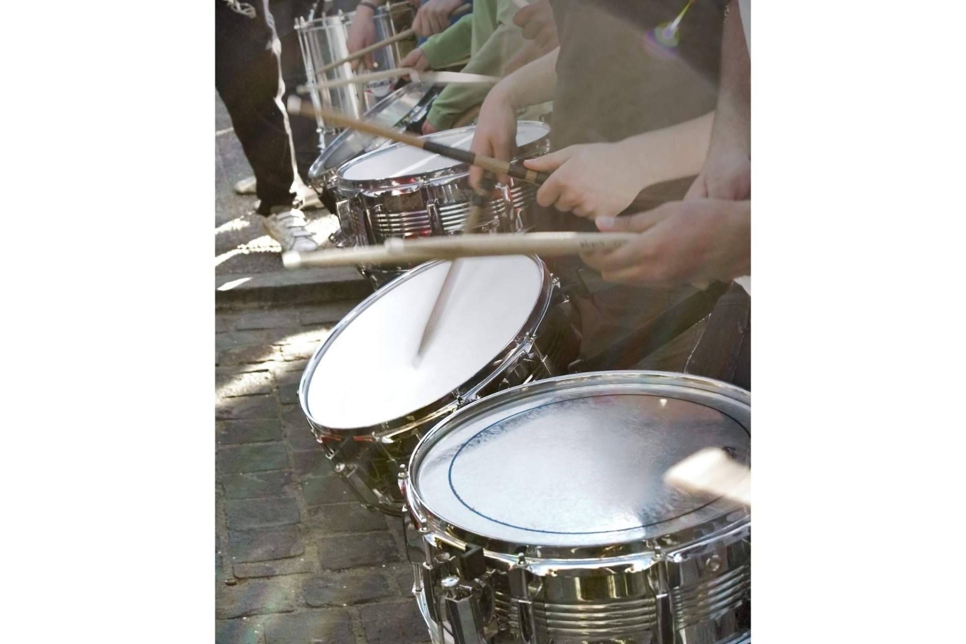 ¿Dónde encontrar todos los instrumentos para armar la batucada online? Percuforum