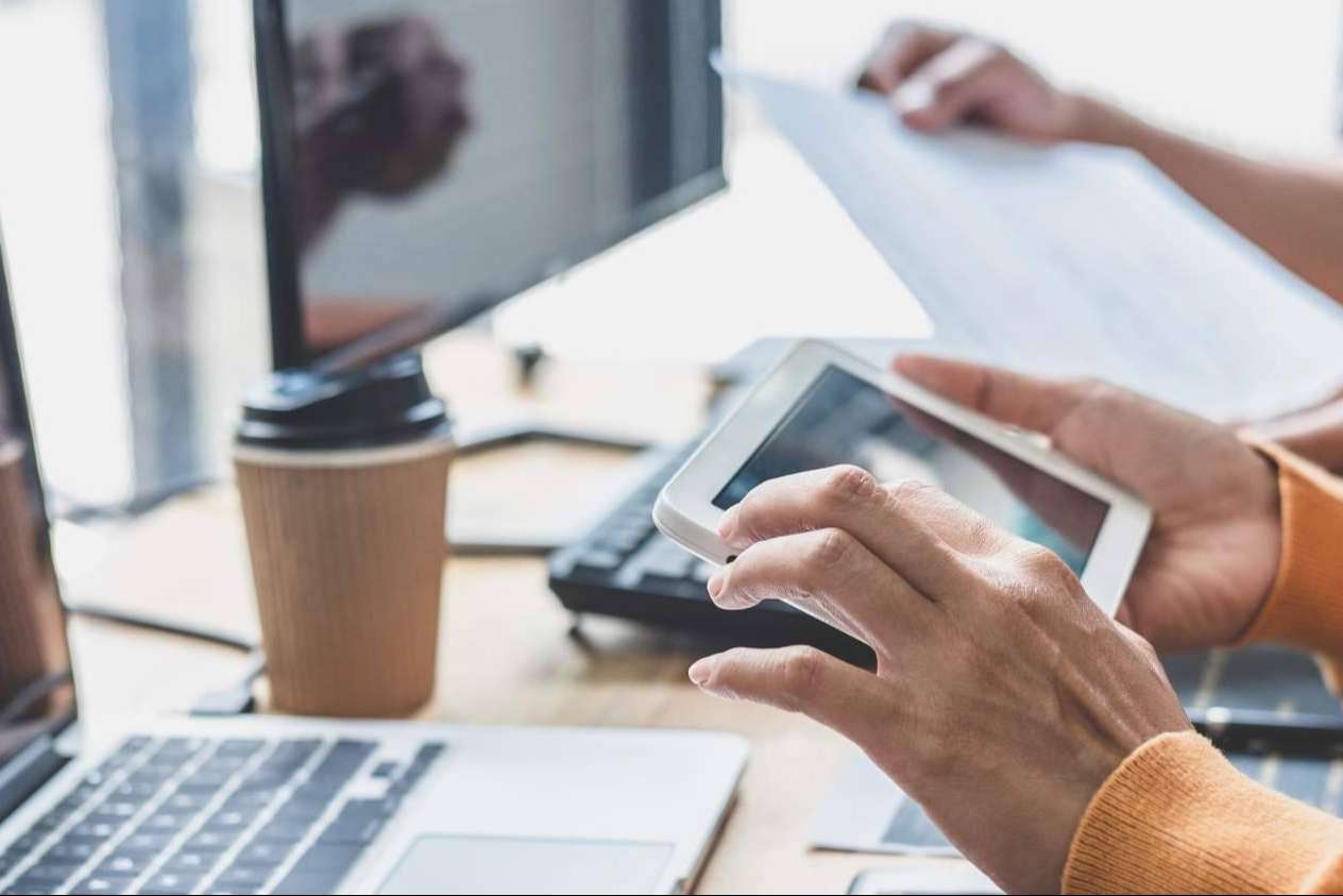 Crear páginas web profesionales para ayudar a alcanzar los objetivos de negocio, con Dimoteca
