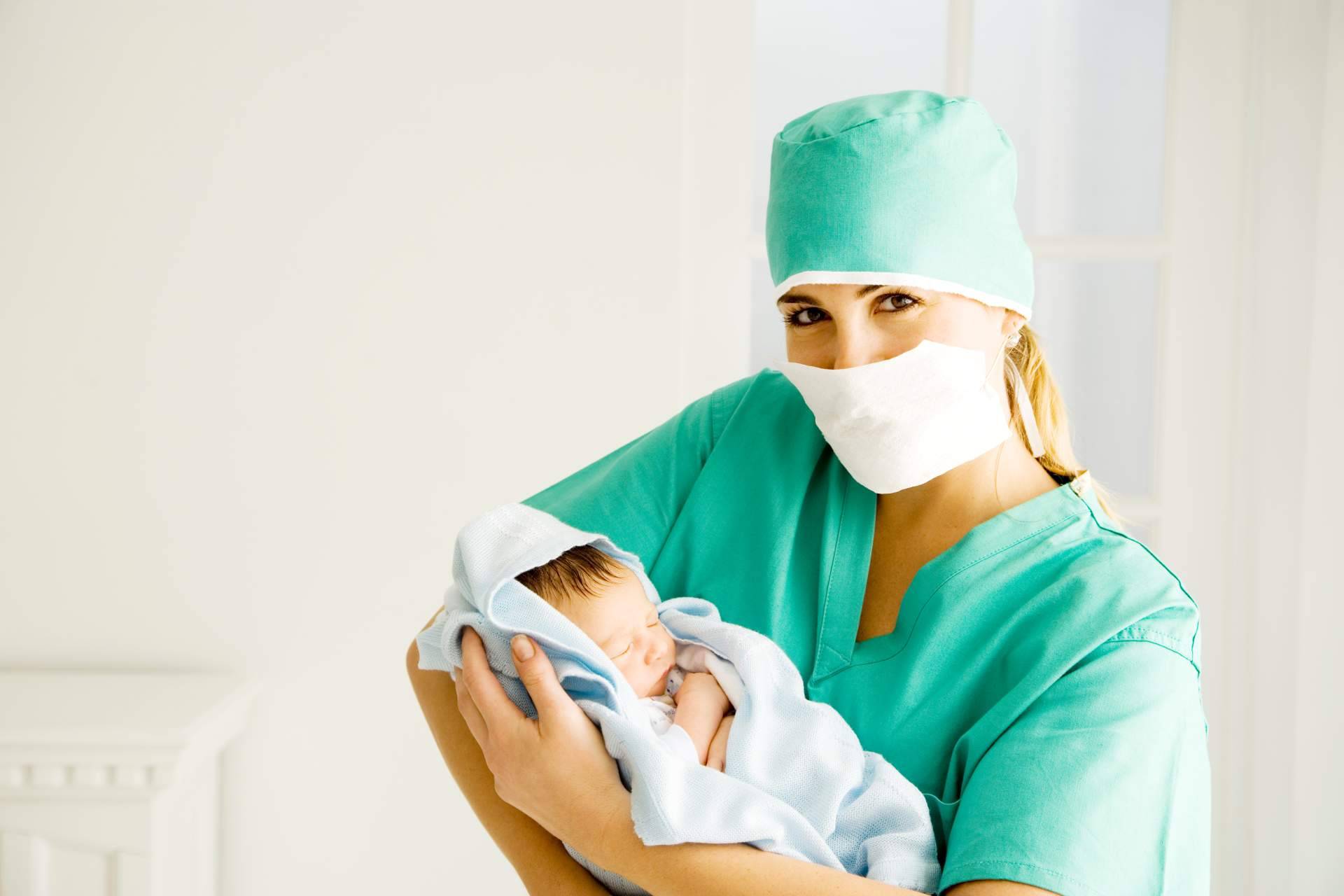 Cómo cuidar el ombligo del bebé, de la mano de Mitosyl