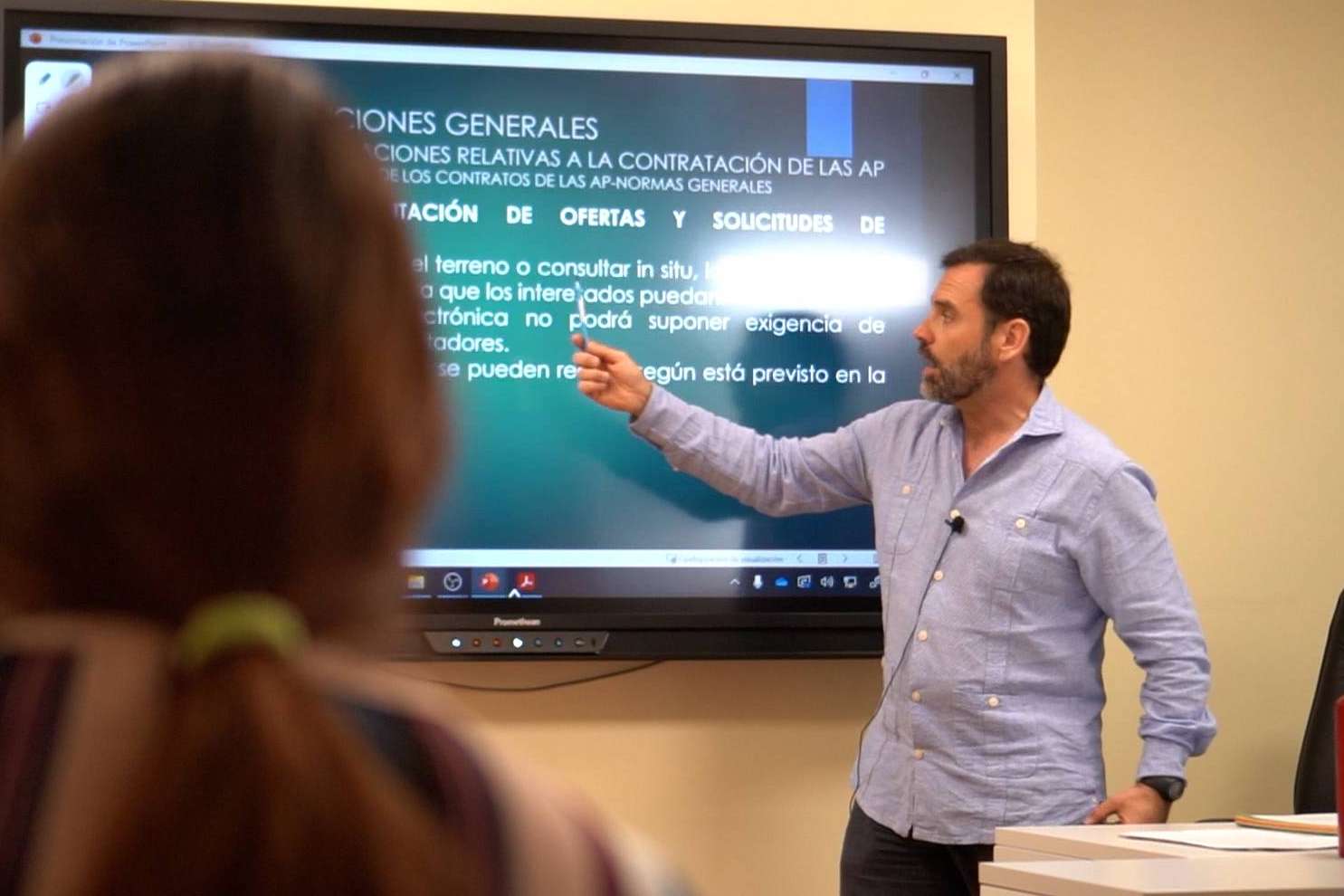 Las oposiciones que puede llevar a cabo un estudiante de Derecho en España