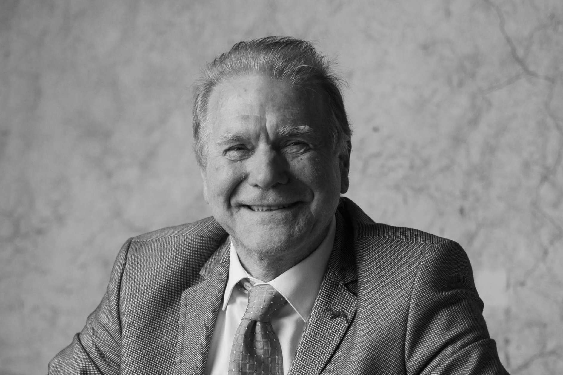 Acerca del presidente del Grupo Inmobiliario Turístico, Julián Ramírez de la Piscina