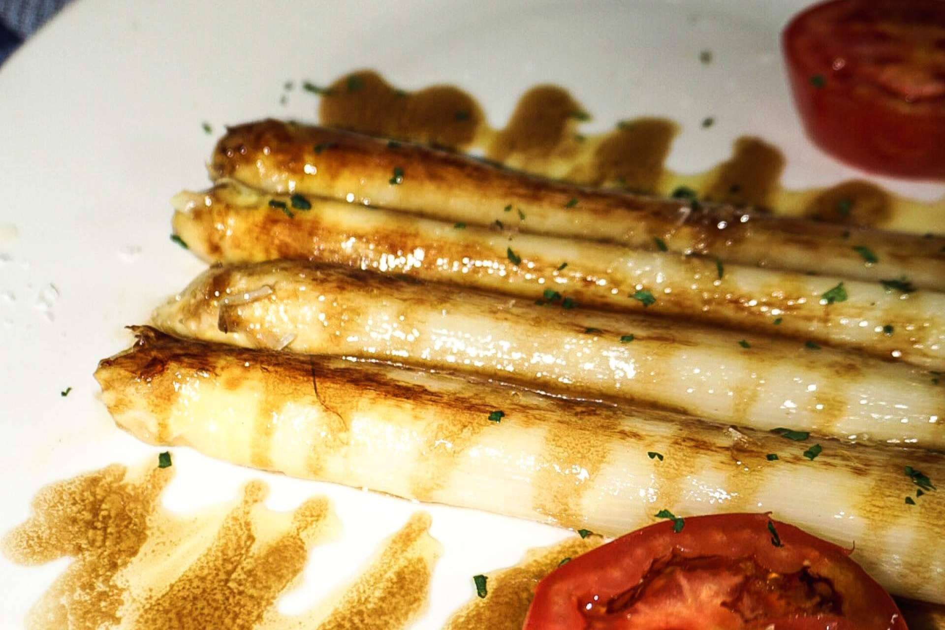 Platos variados que ofrece la taberna vasca Órdago