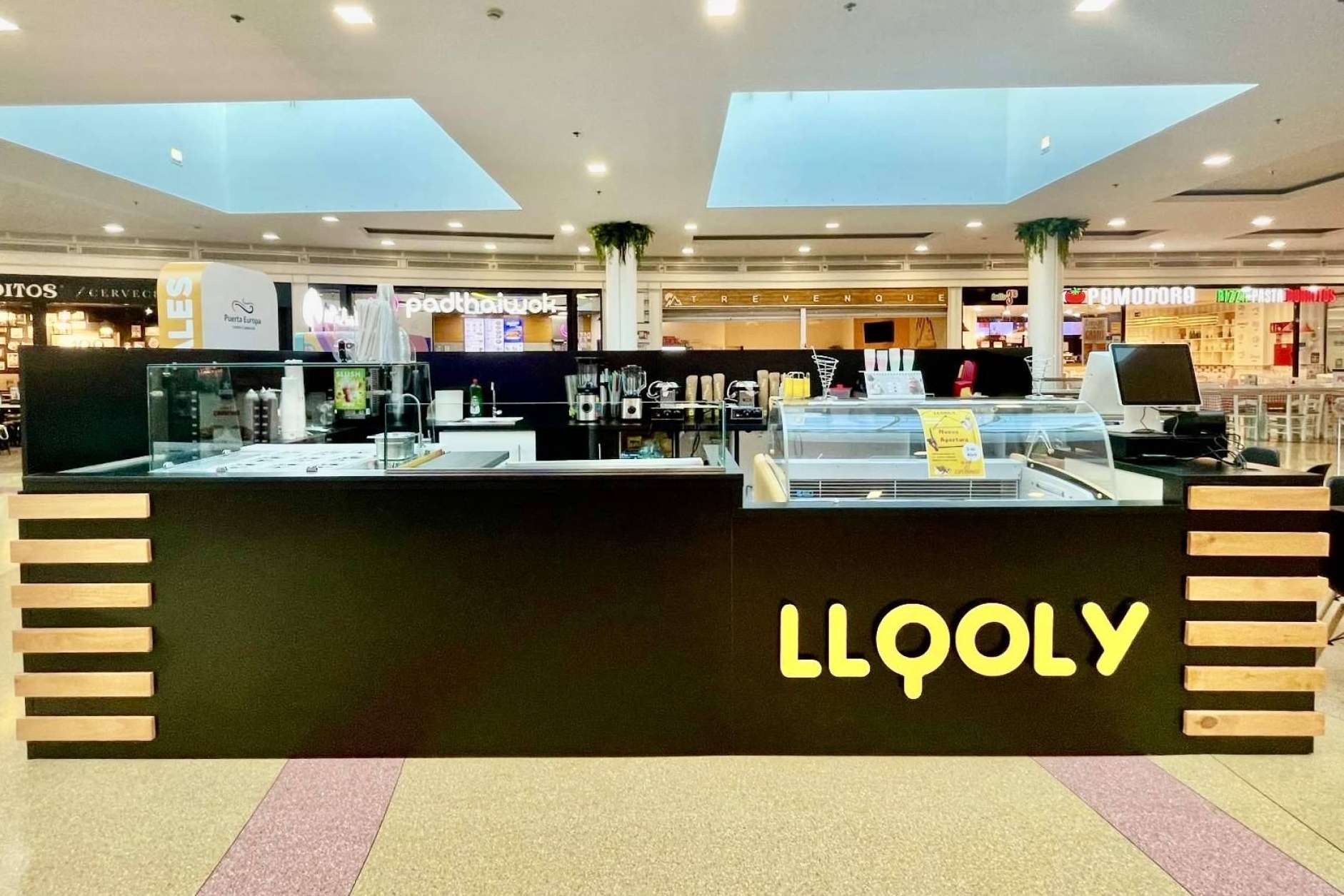 El éxito constante de Llooly y sus 3 nuevas aperturas en Santa Pola, Sevilla y Algeciras en el mes de marzo