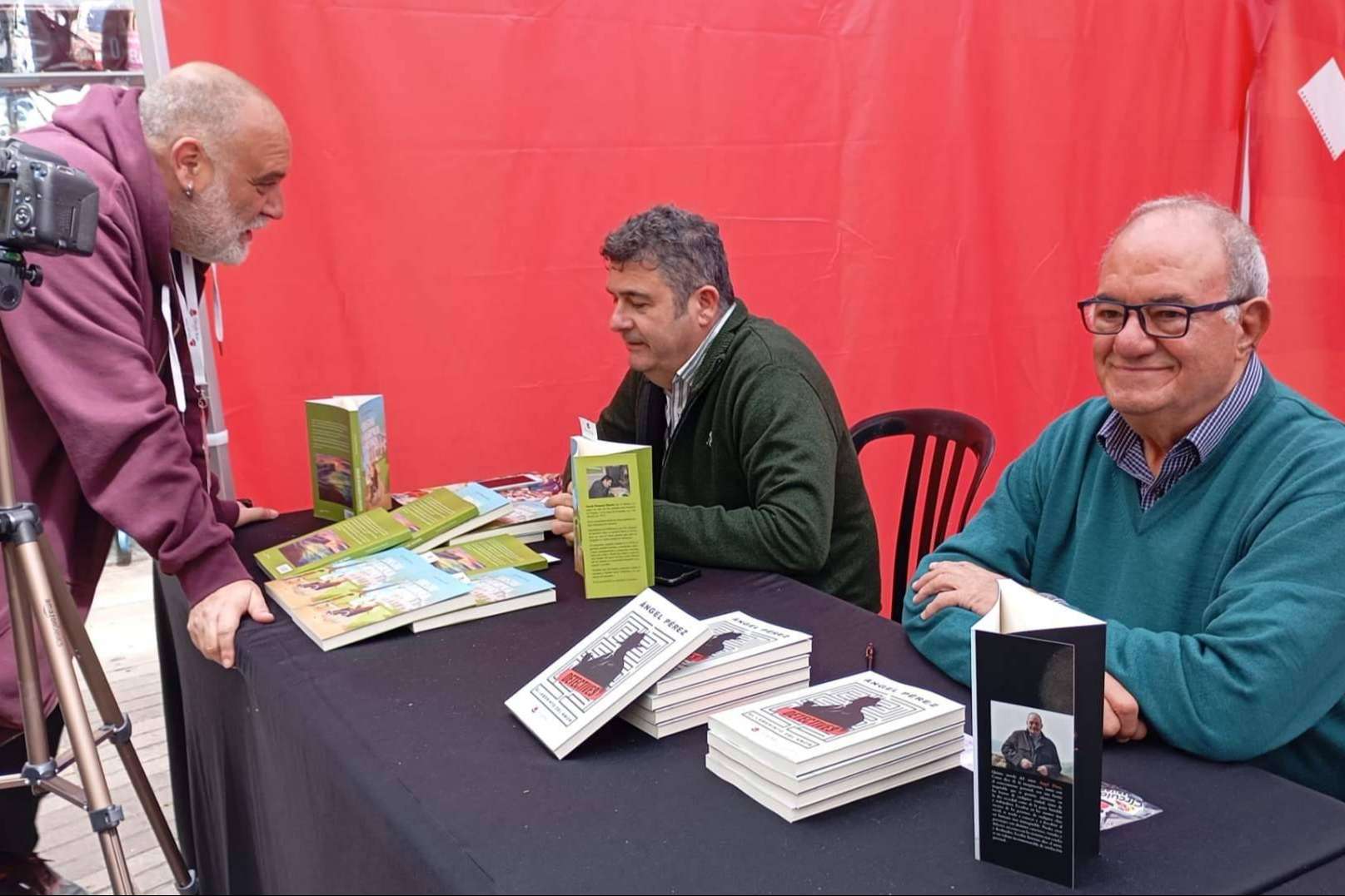 Círculo Rojo vuelve a demostrar su liderazgo en la Feria de Sant Jordi