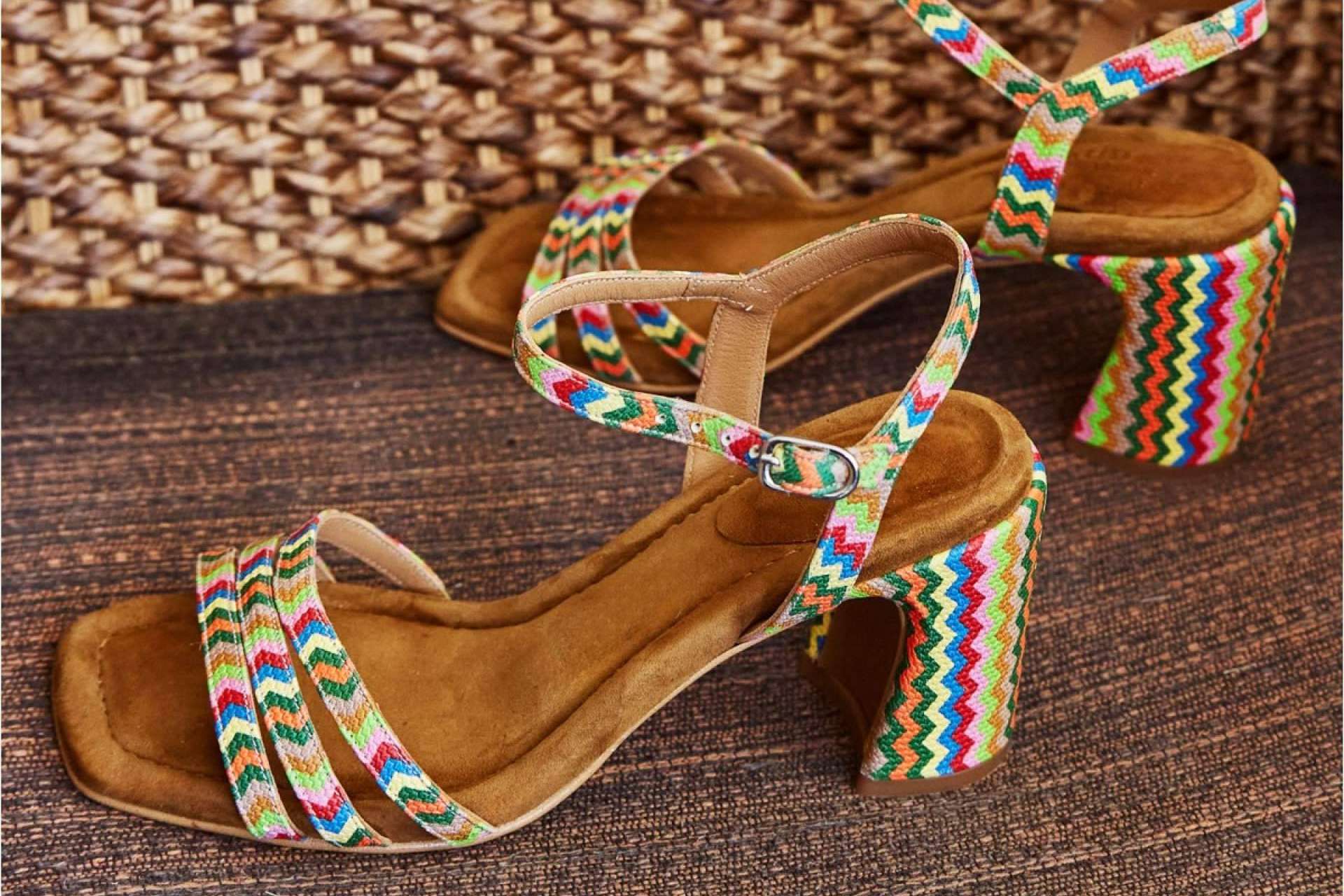 Pistoletazo de salida a la nueva colección de sandalias de mujer en piel en Audley Shoes