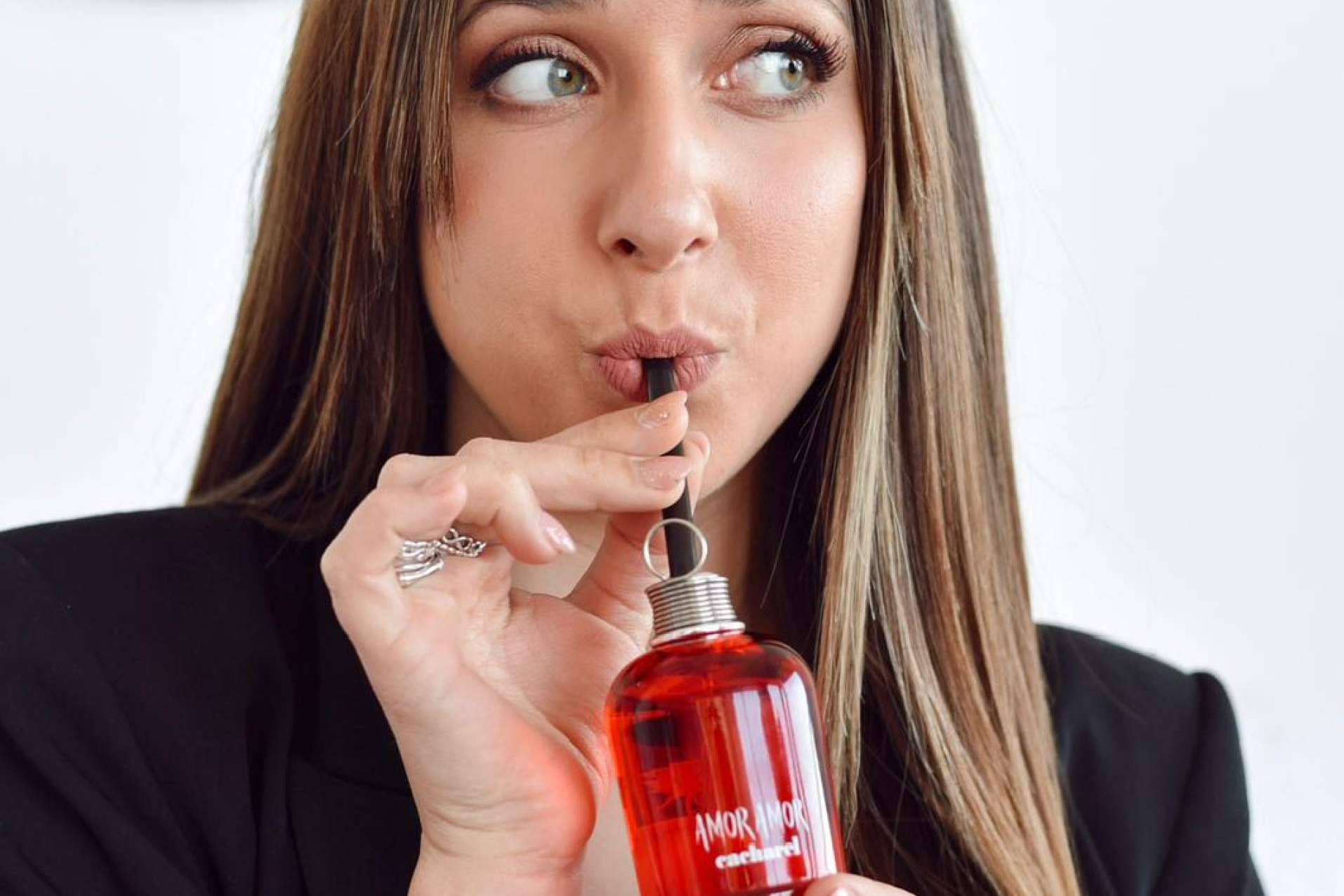Un amplio catálogo de perfumes de mujer disponible en Perfumerías Laguna