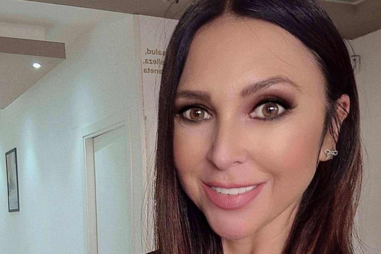 Por qué elegir Crina Rus Beauty Center como estética unisex
