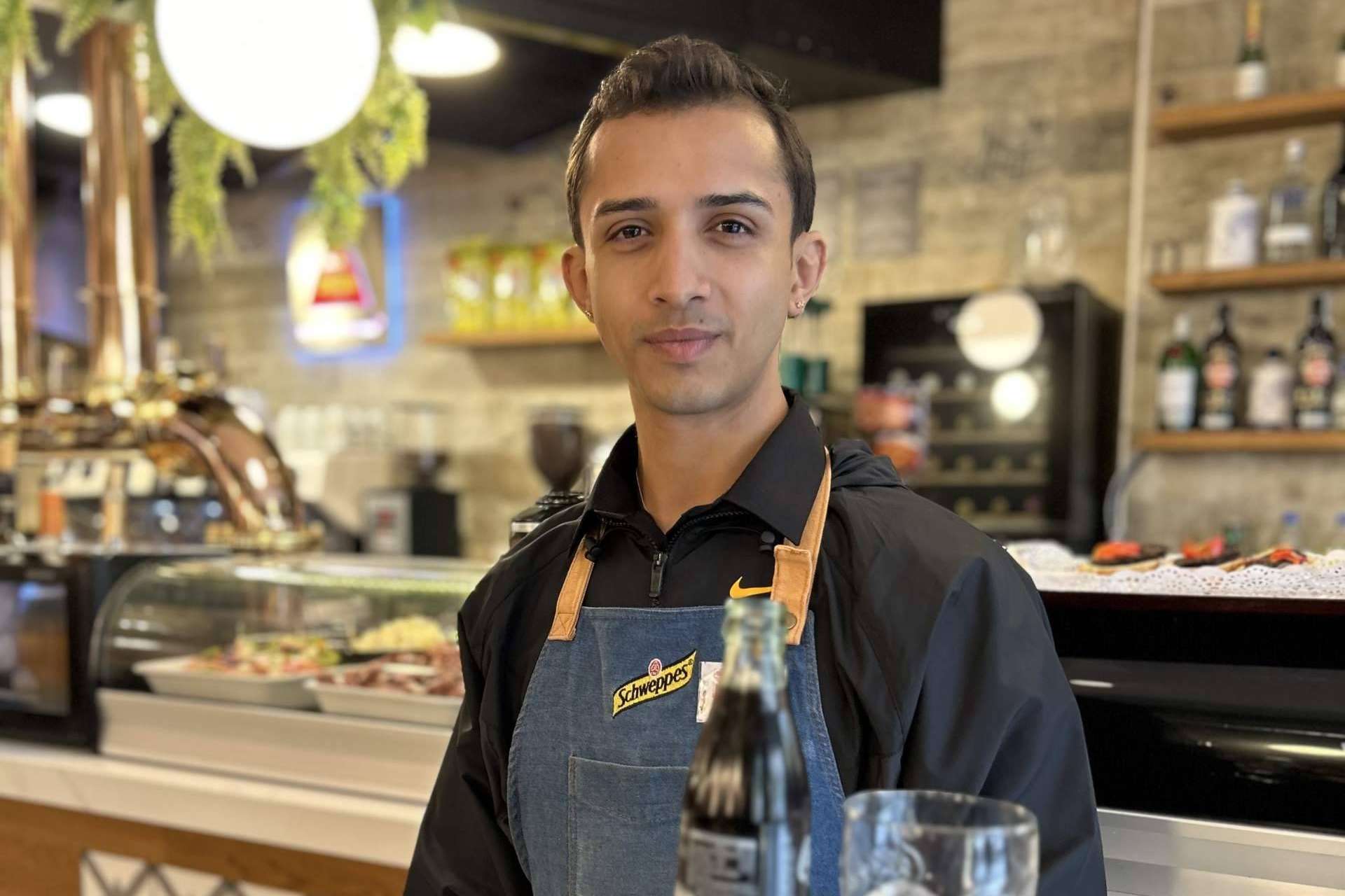 Taberna La Española ofrece tradición, calidad y un ambiente acogedor para disfrutar del tapeo a la española