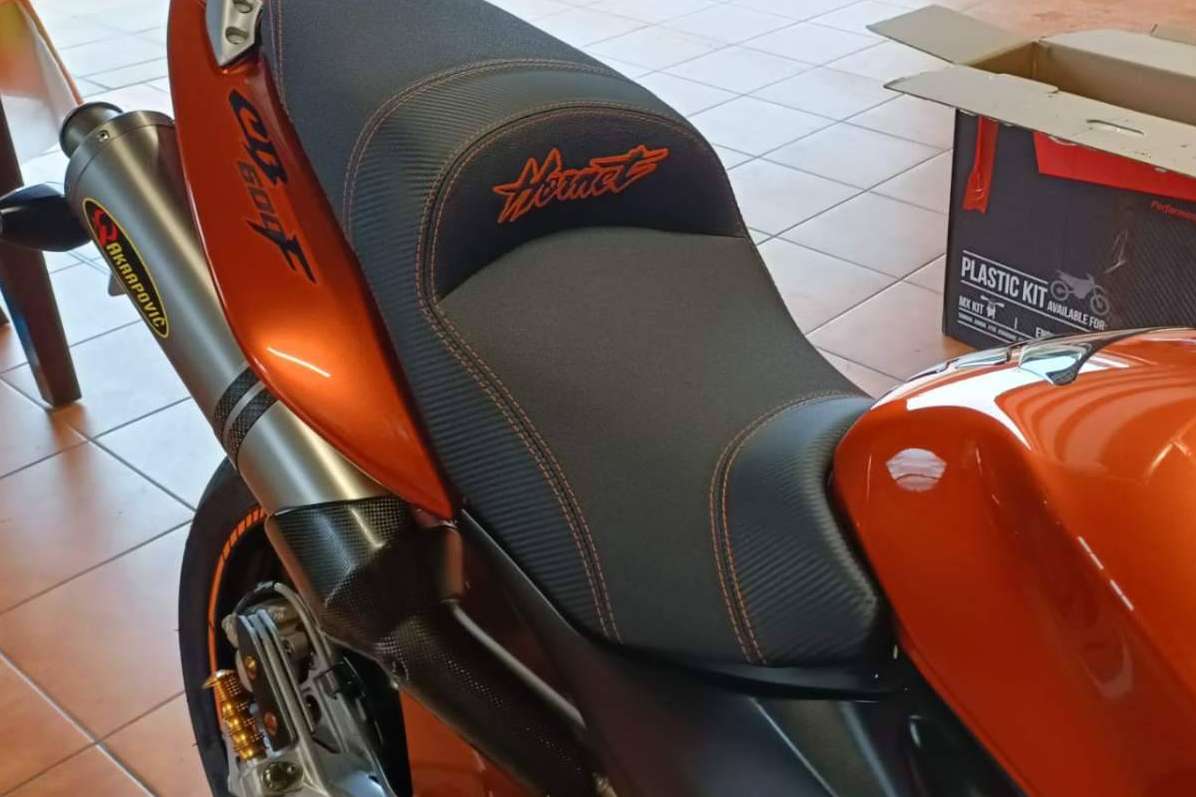 Los asientos para motos de JM Fundas garantizan confort y seguridad en cada viaje