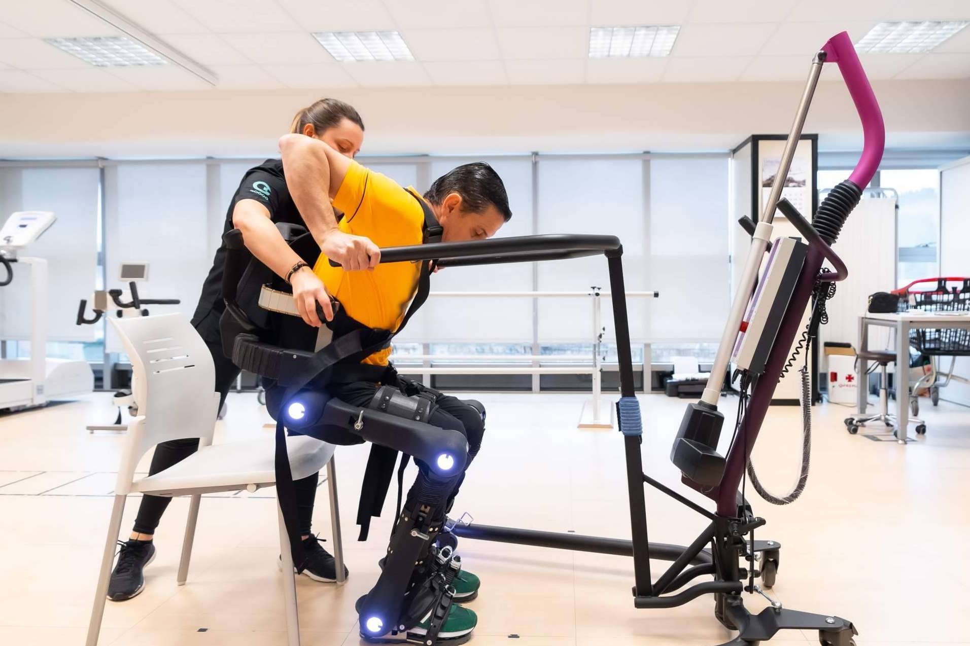 El innovador método de Movex Clinics Bilbao, que conjuga la fisioterapia con el uso de tecnología punta para la neurorehabilitación