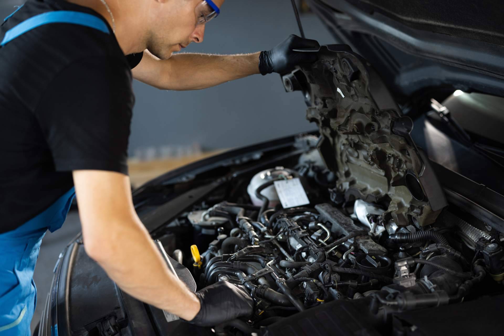 Aditivo antifricción cerámico para prolongar el correcto estado del motor del coche